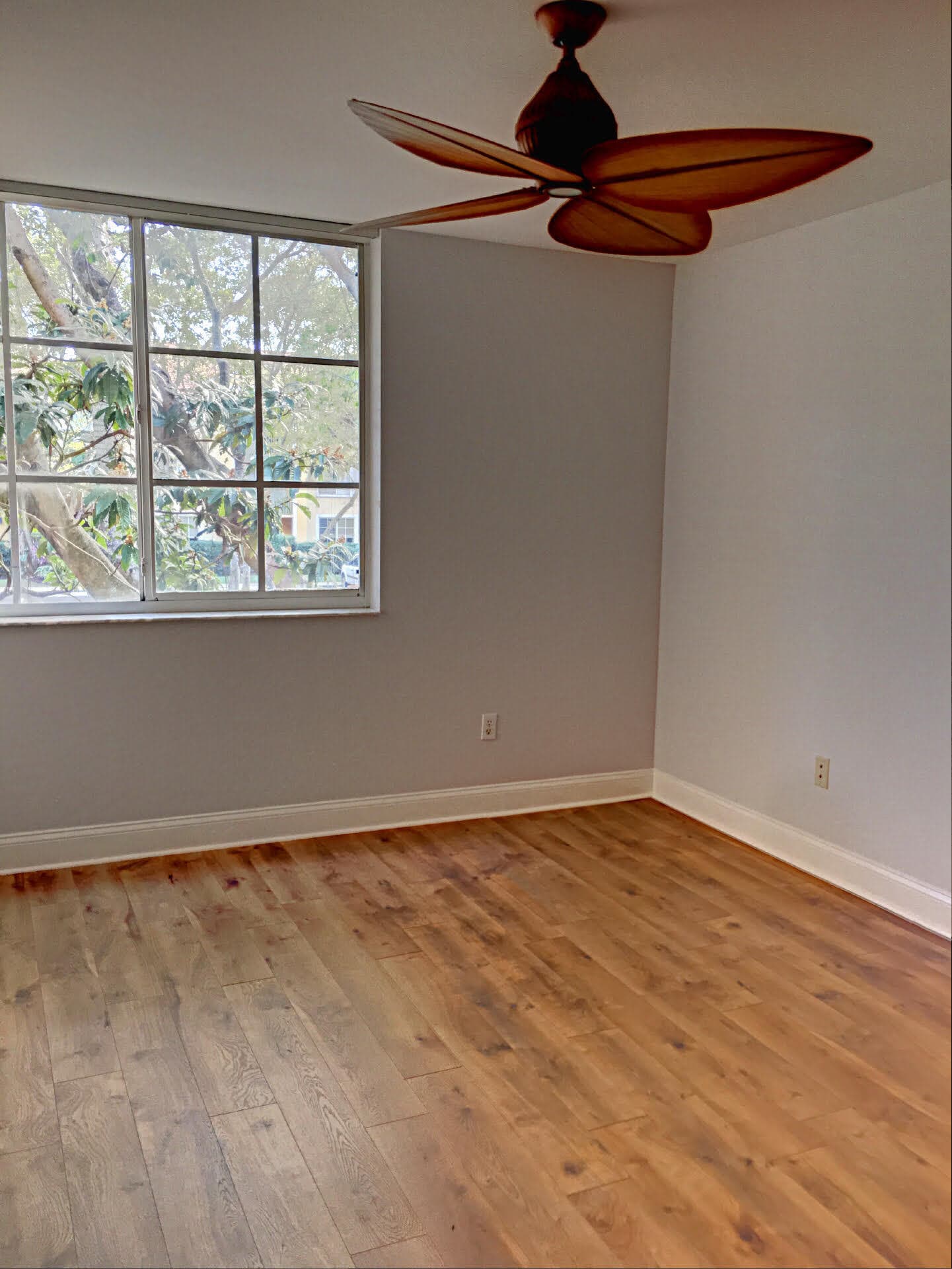 160 Yacht Club Way 210, Hypoluxo, FL 33462 — photo 7 of 13