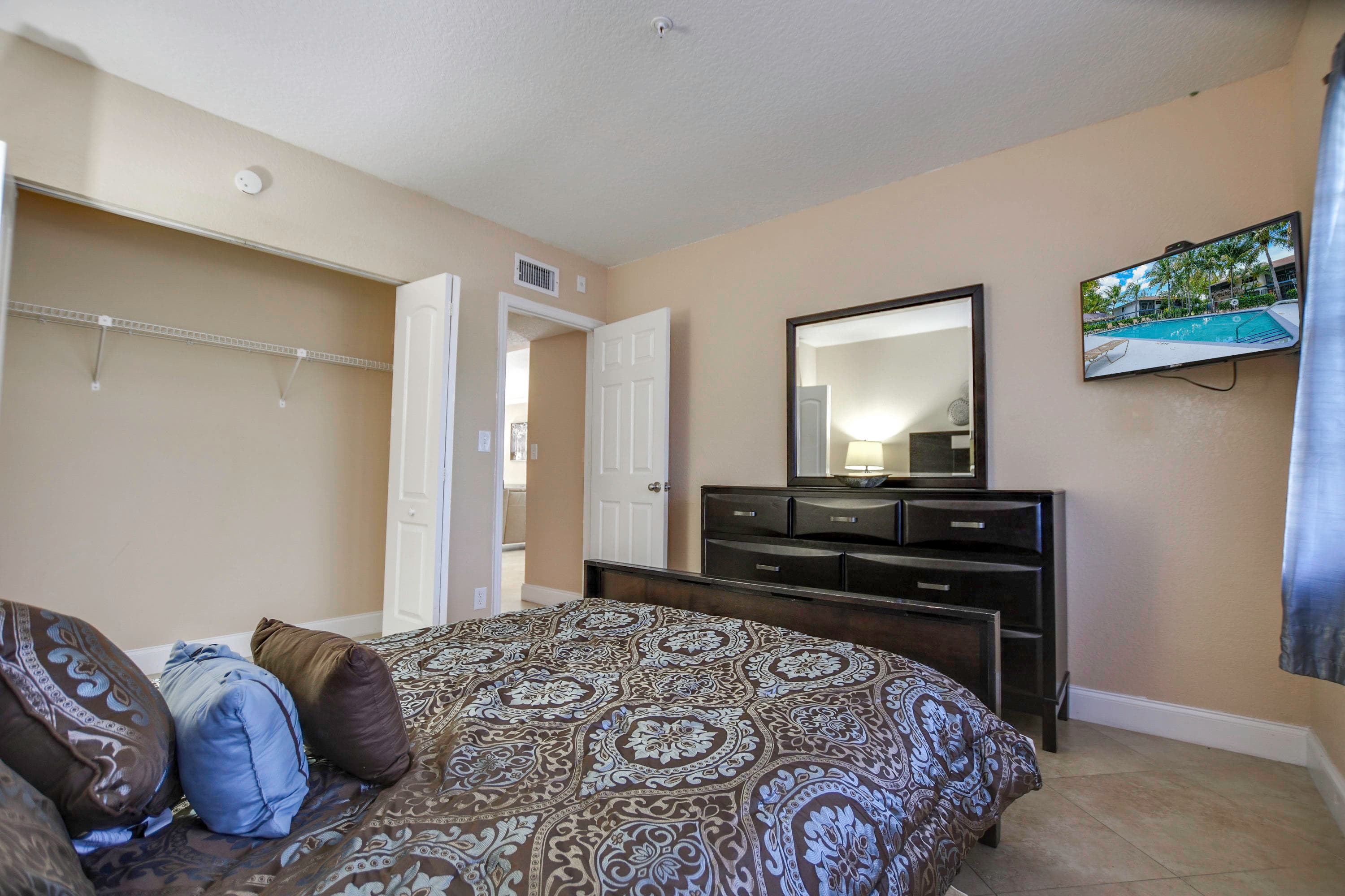 705-711 Linton Boulevard A101, Delray Beach, FL 33444 — photo 14 of 27