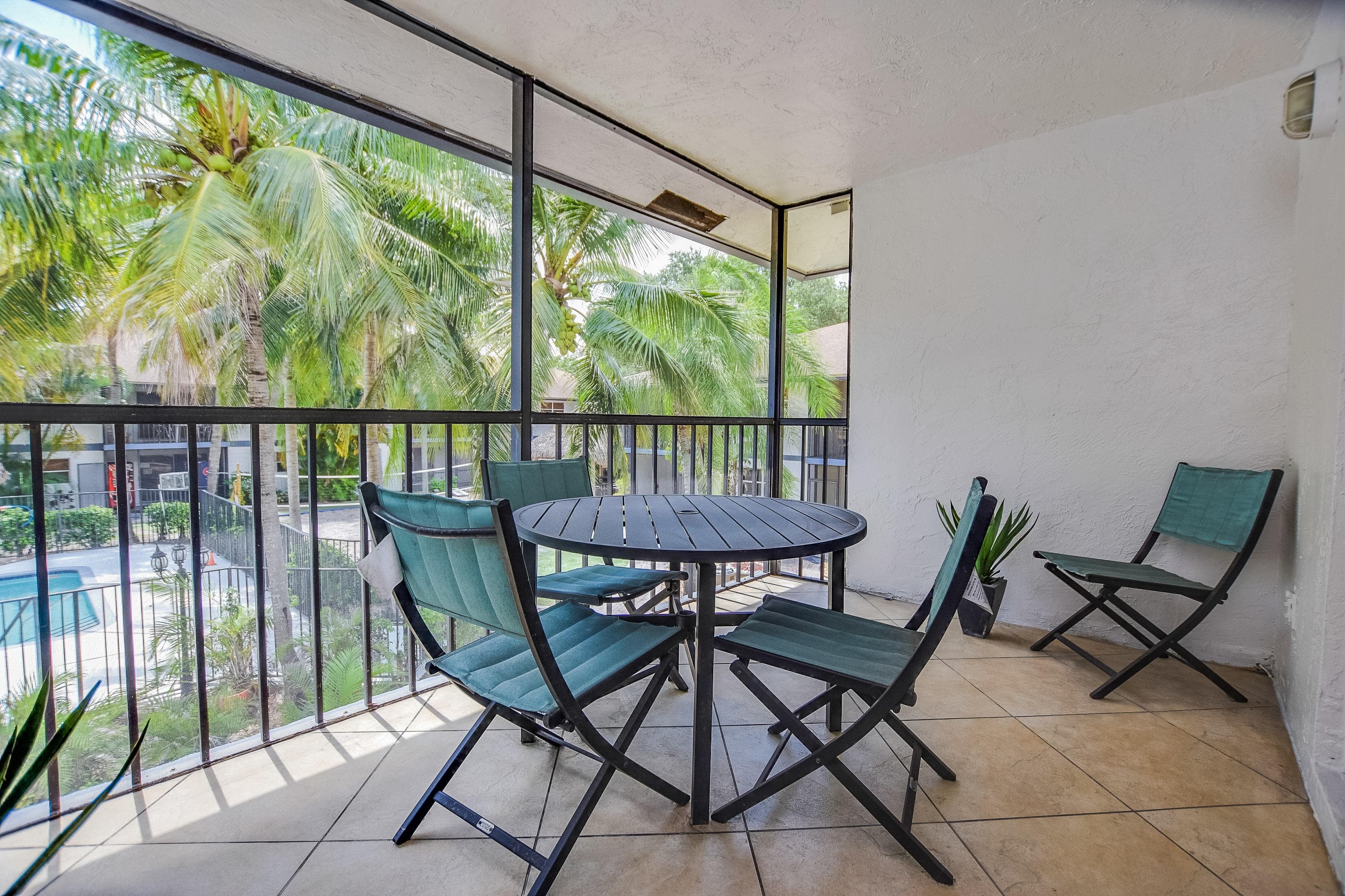 705-711 Linton Boulevard A101, Delray Beach, FL 33444 — photo 22 of 27