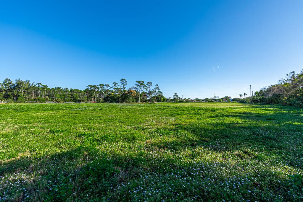 12900 Okeechobee Boulevard, Loxahatchee Groves, FL 33470 — photo 11 of 18