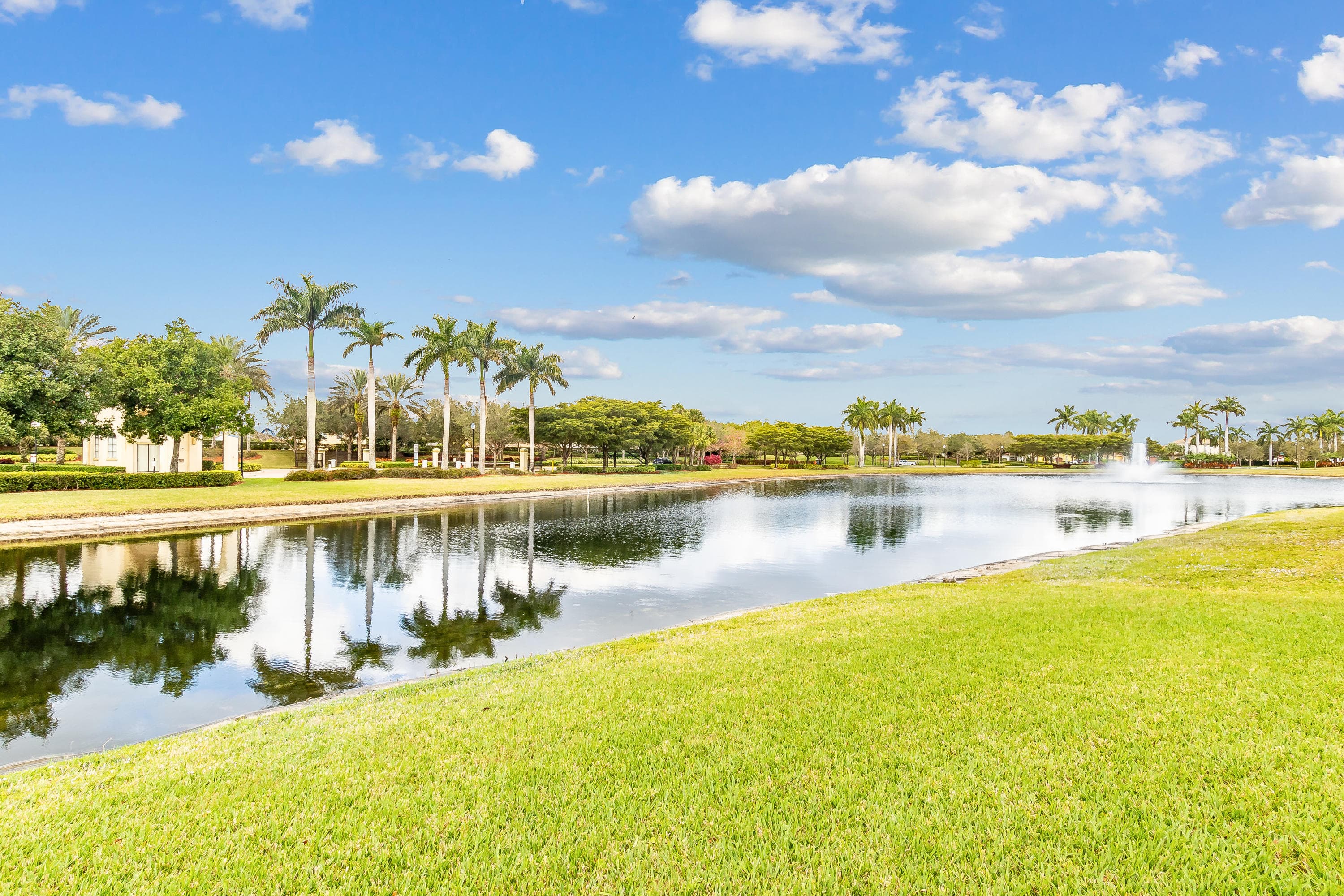 Single Family Residence in Royal Palm Beach — photo 19 of 21