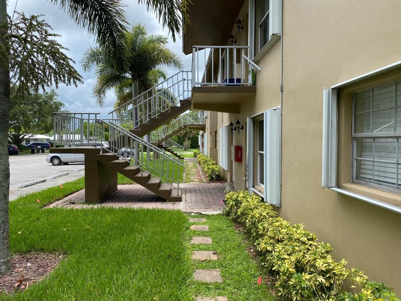 3 SW Hideaway Place, Stuart, FL 34994 — photo 6 of 37