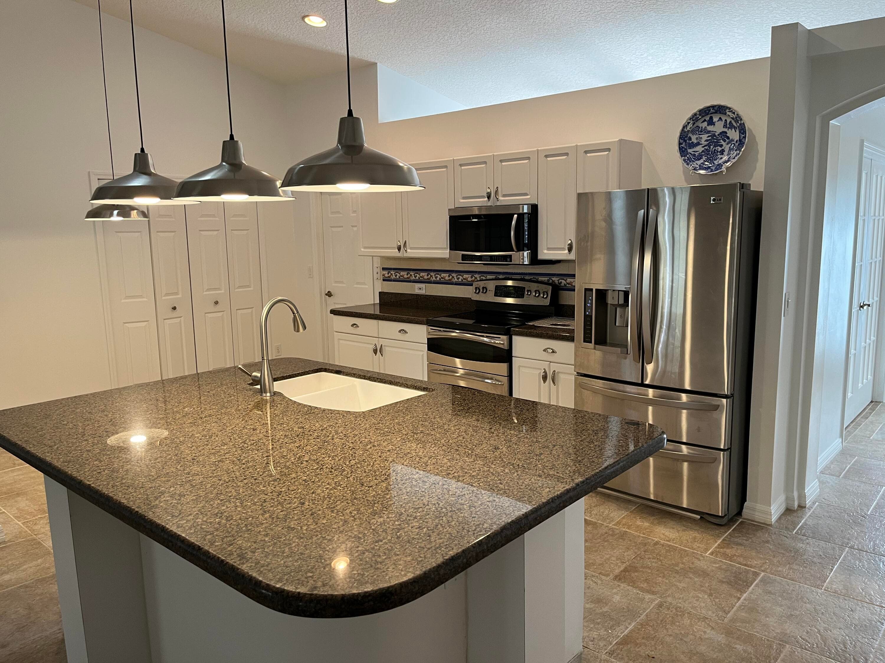 5020 4th Place, Vero Beach, FL 32968 — photo 9 of 28
