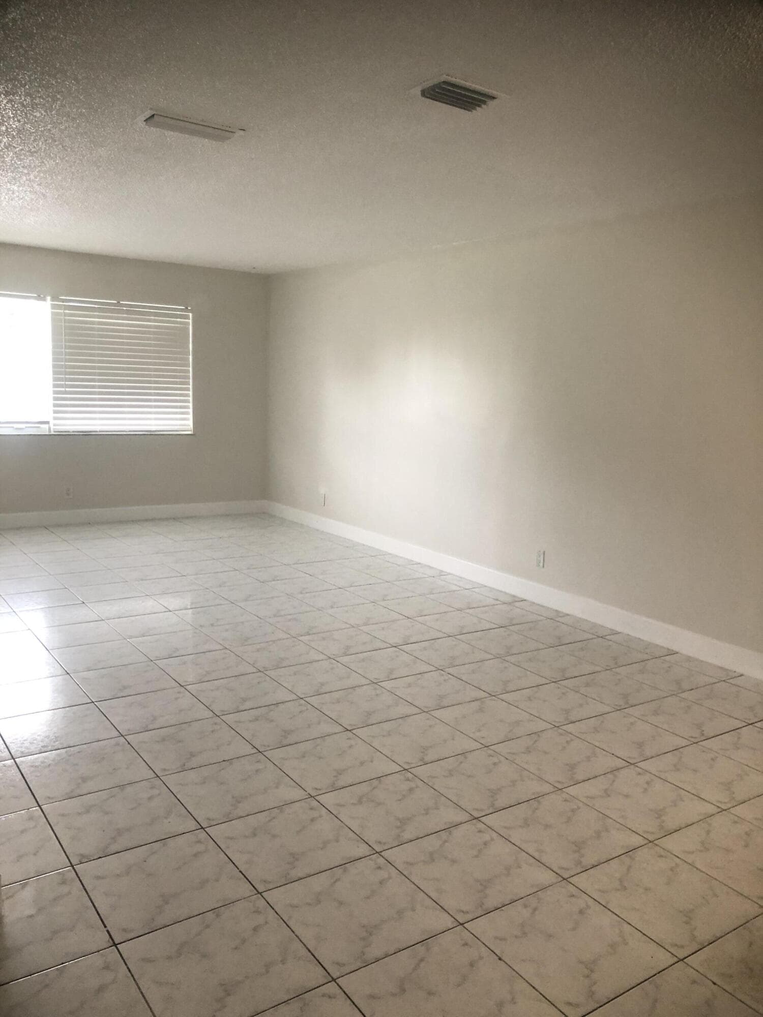 5500 Jeffery Avenue, Mangonia Park, FL 33407 — photo 5 of 20