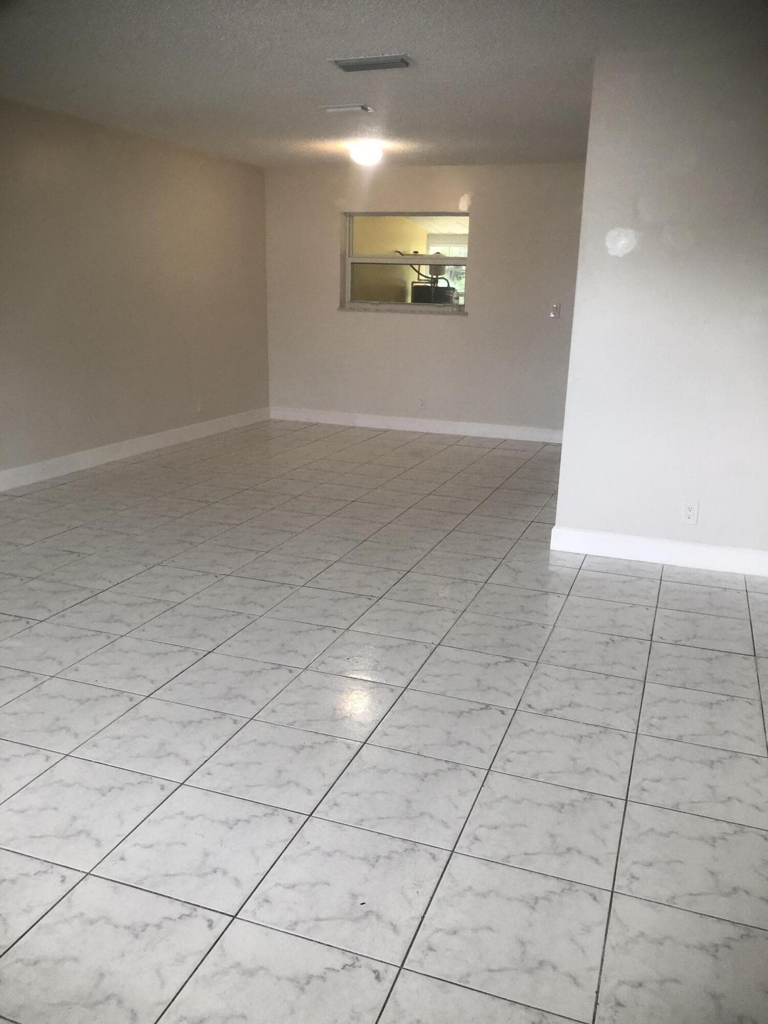 5500 Jeffery Avenue, Mangonia Park, FL 33407 — photo 4 of 20
