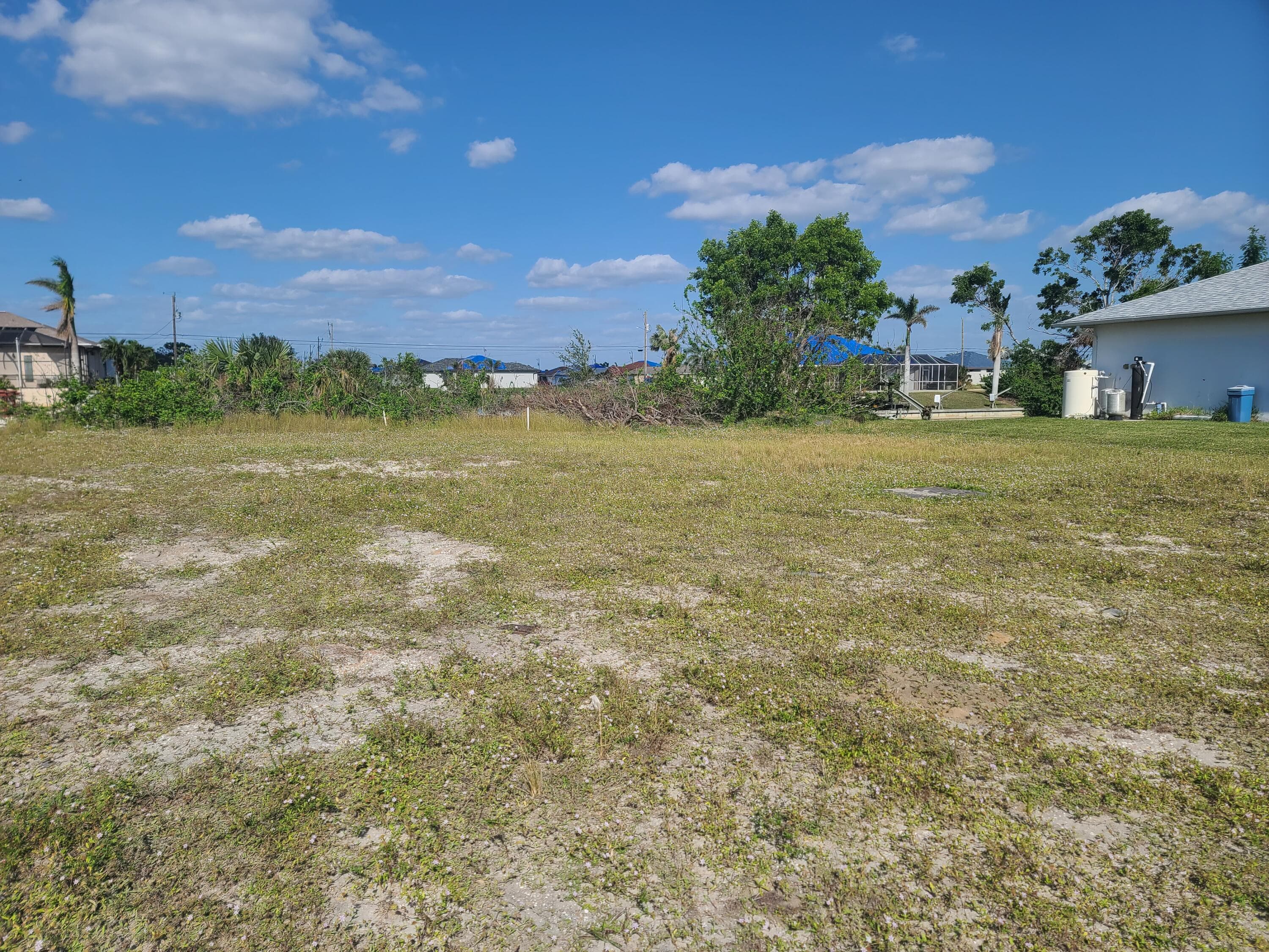 725 NW 8th Terrace, Cape Coral, FL 33993 — photo 8 of 18