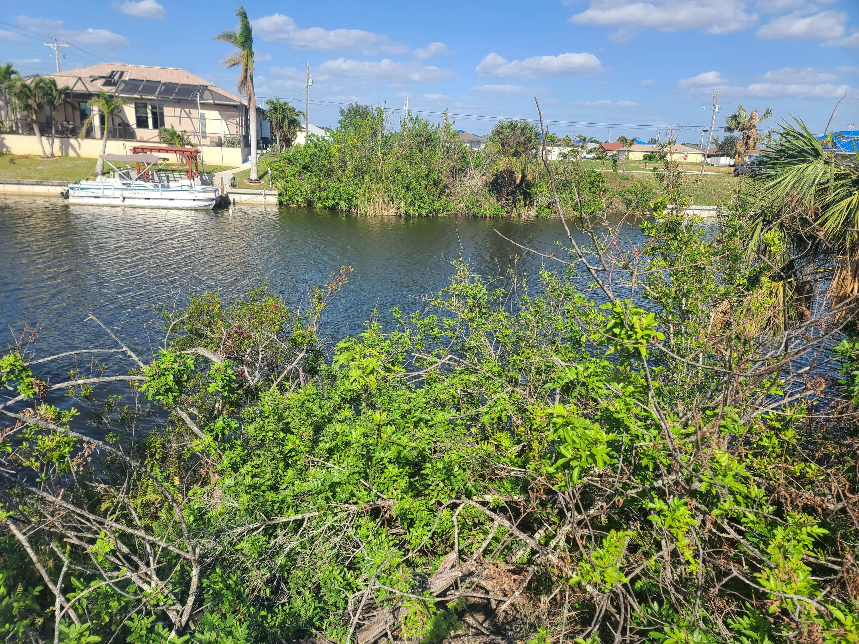 725 NW 8th Terrace, Cape Coral, FL 33993 — photo 9 of 18