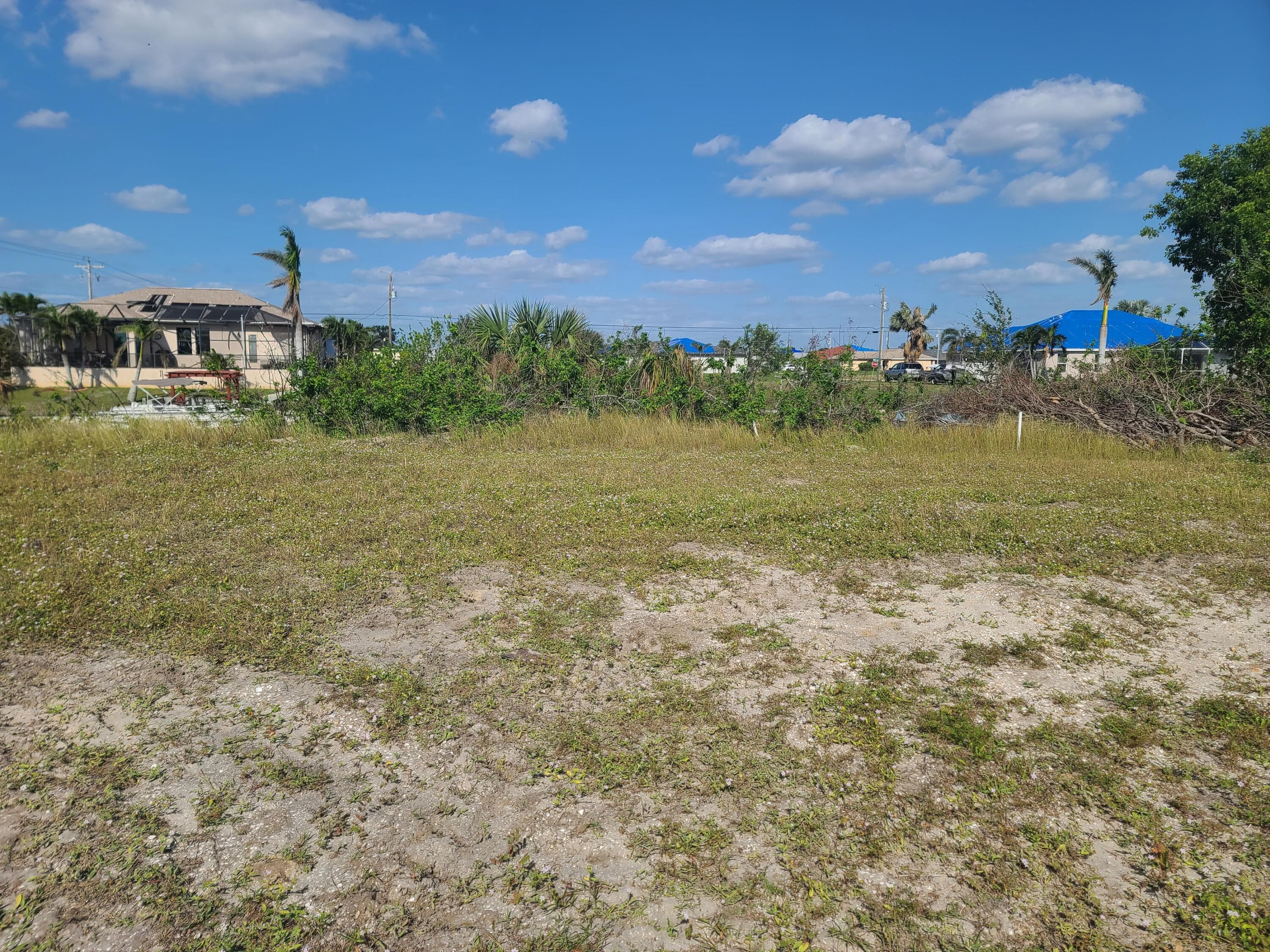 725 NW 8th Terrace, Cape Coral, FL 33993 — photo 17 of 18