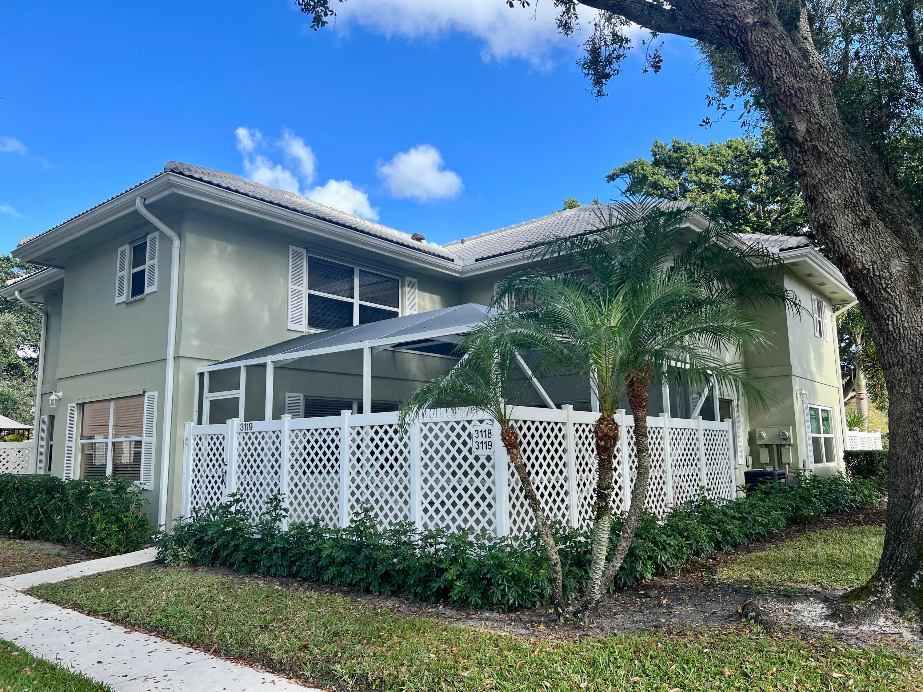 3119 Kingston Court, West Palm Beach, FL 33409 — photo 1 of 23
