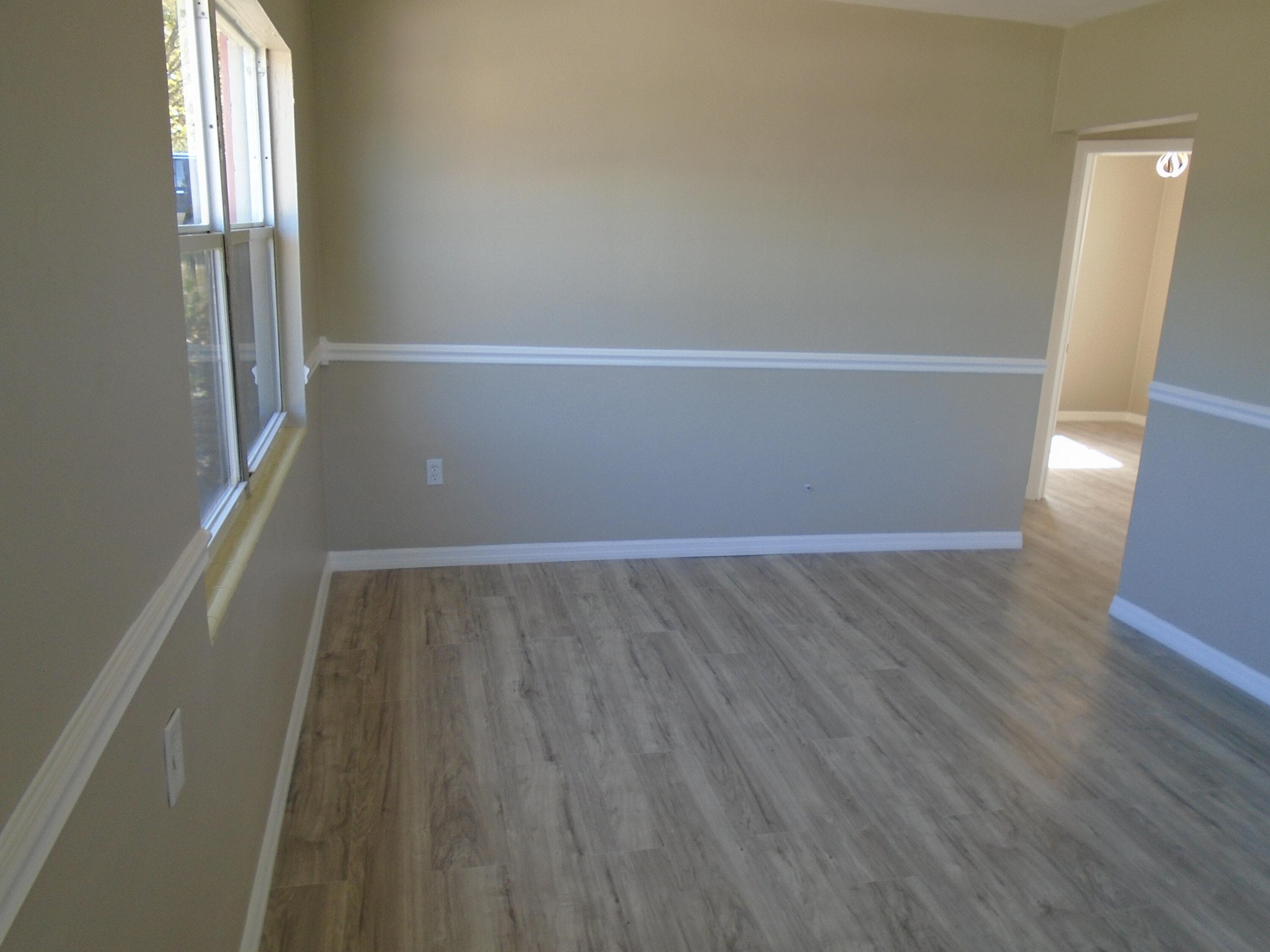 2405 3rd Av Avenue SE, Vero Beach, FL 32962 — photo 11 of 24