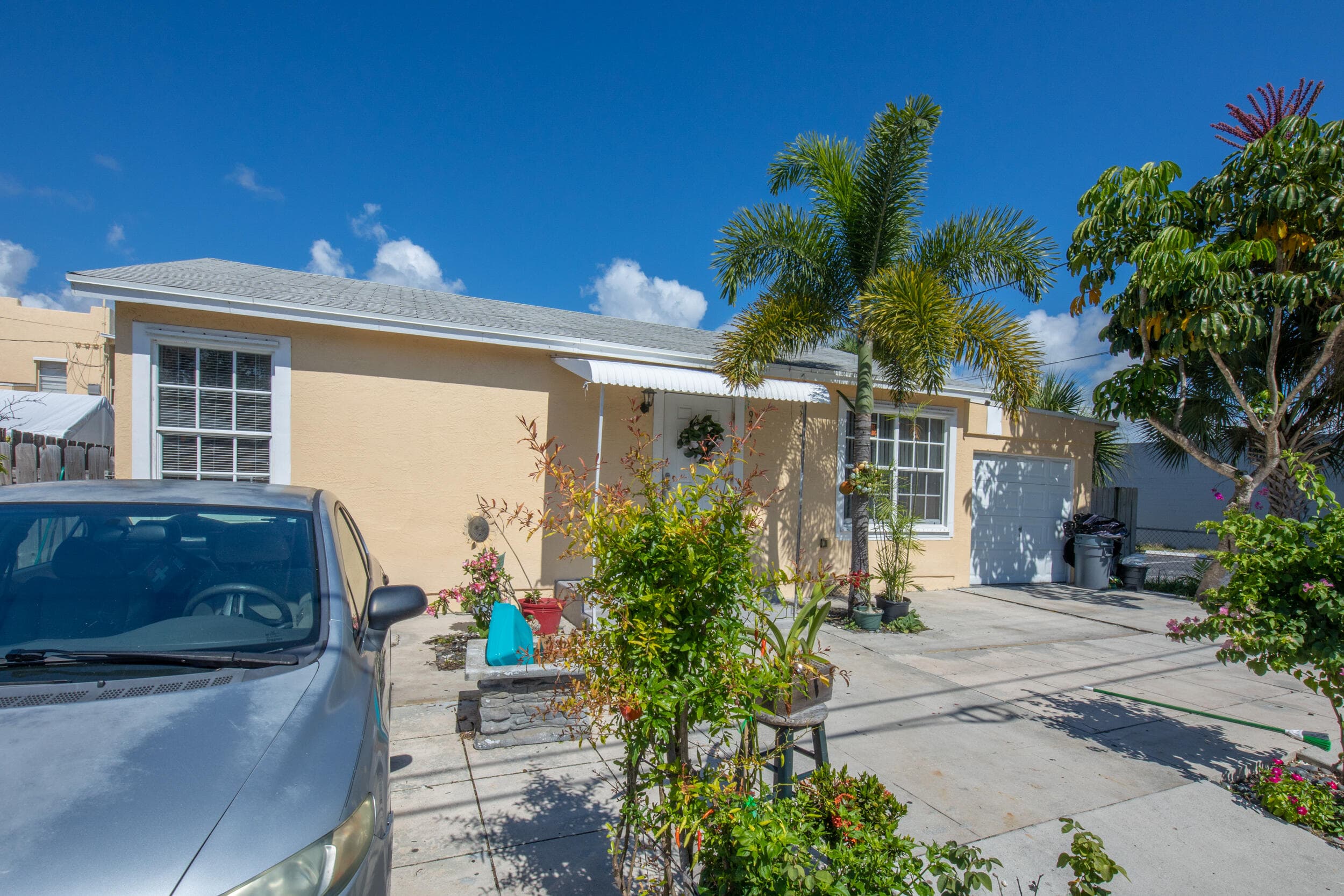 922 S Dixie Highway, Lake Worth Beach, FL 33460 — photo 5 of 19