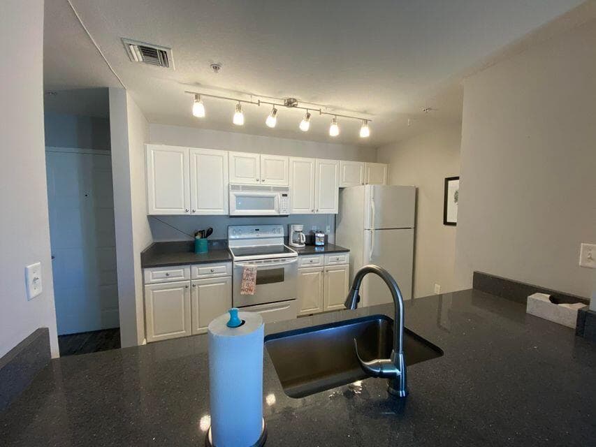 1200 Town Center Drive 412, Jupiter, FL 33458 — photo 12 of 15