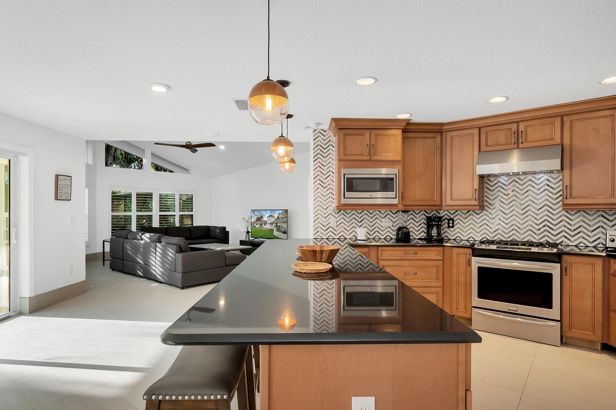 3781 S 25th Street, Fort Pierce, FL 34981 — photo 9 of 53