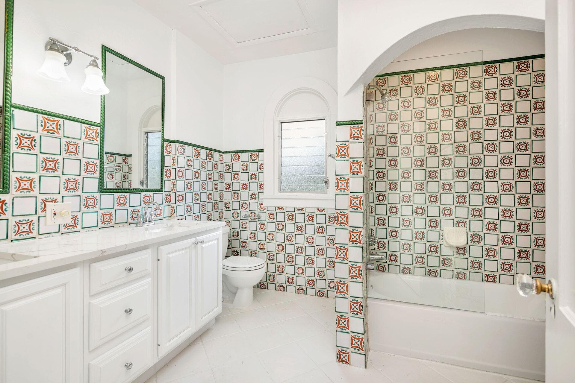 232 Rugby Road, West Palm Beach, FL 33405 — photo 17 of 40