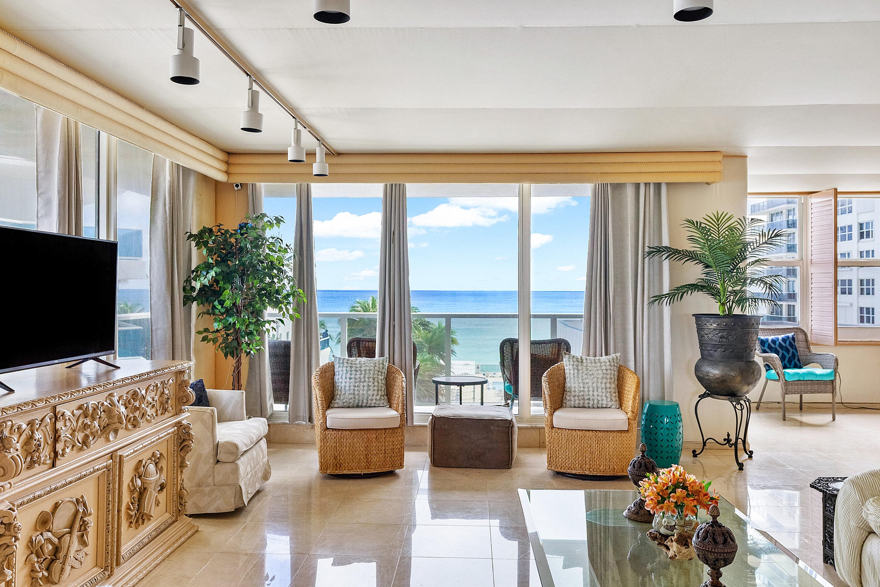 2751 S Ocean Drive 504n, Hollywood, FL 33019 — photo 11 of 36