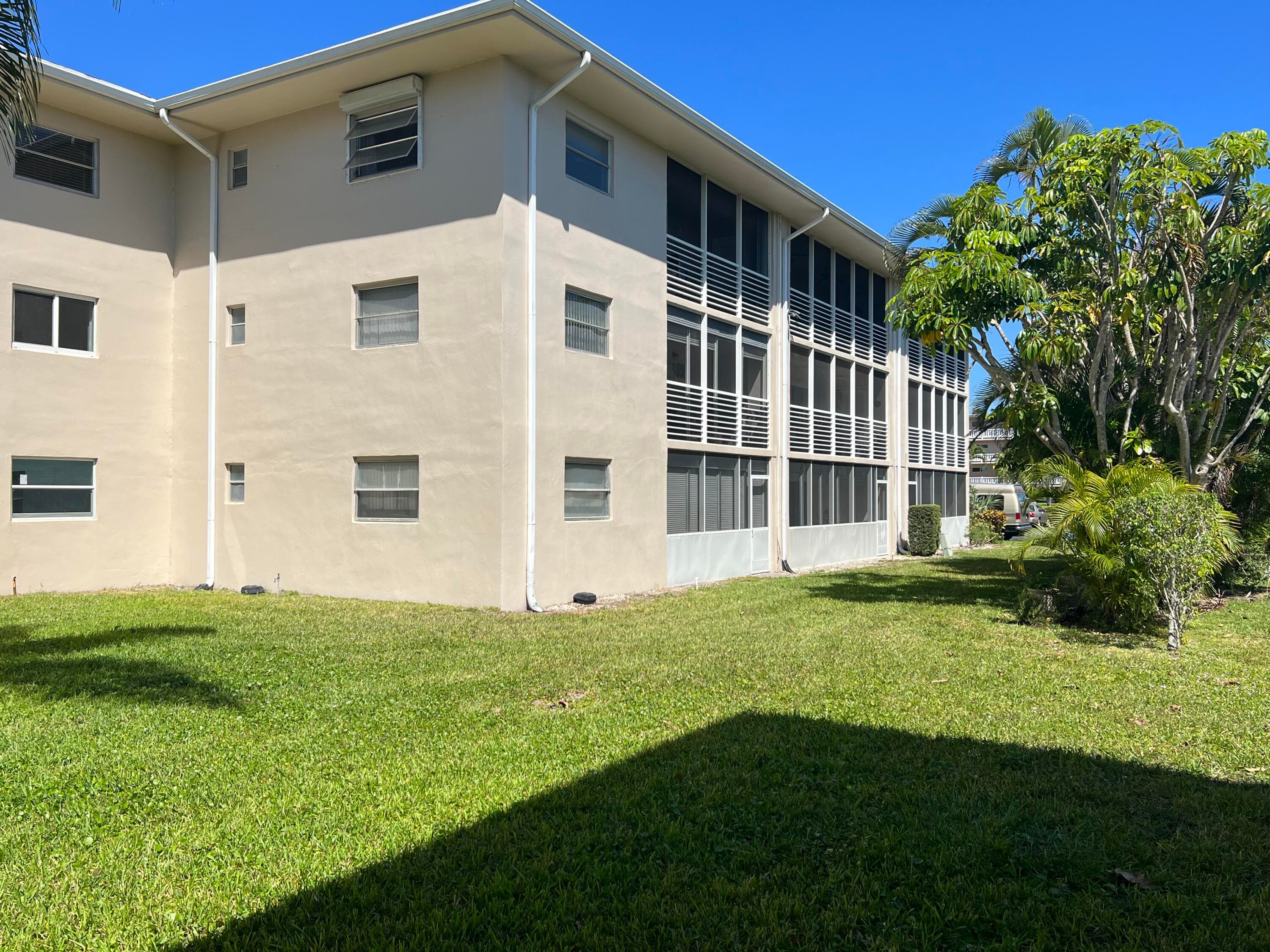 2682 S Garden Drive 103, Lake Worth, FL 33461 — photo 36 of 37