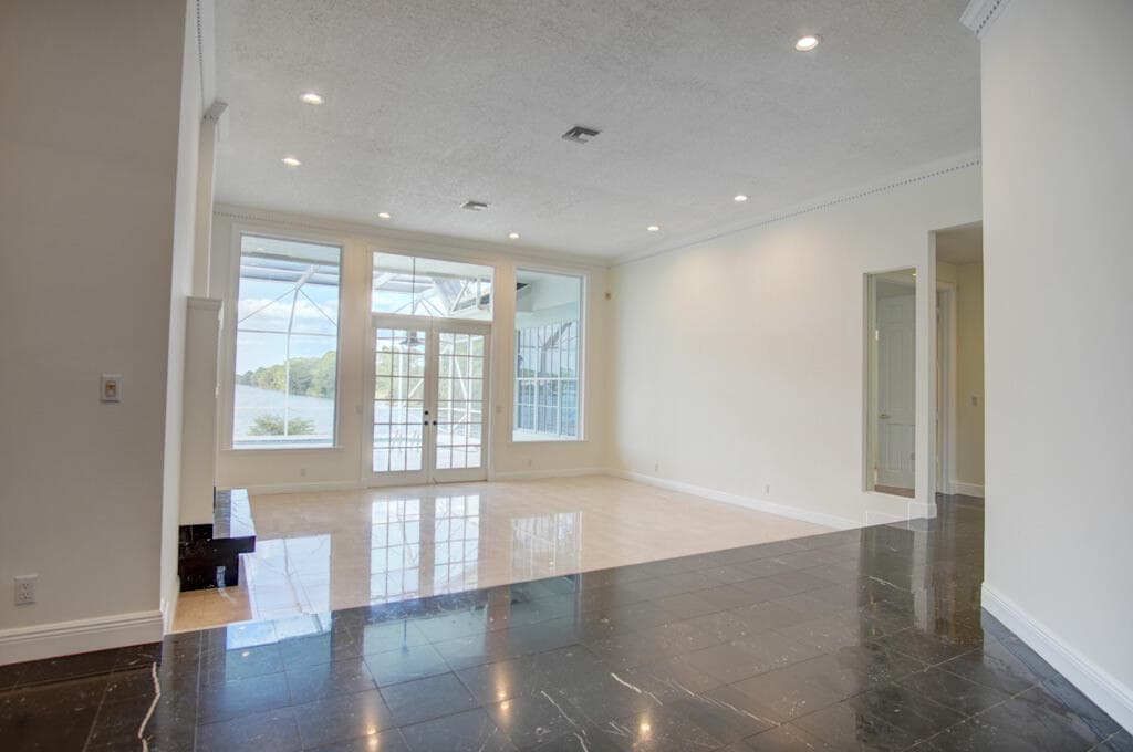 1823 SW 17th Street, Boca Raton, FL 33486 — photo 15 of 67