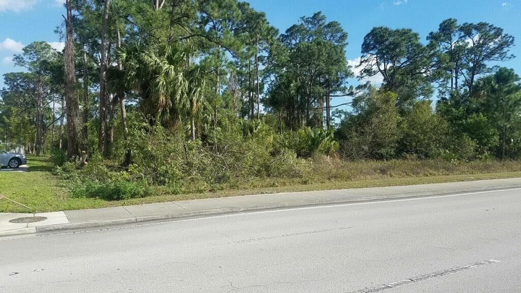 2773 SW Port St Lucie Boulevard, Port St. Lucie, FL 34953 — photo 1 of 4