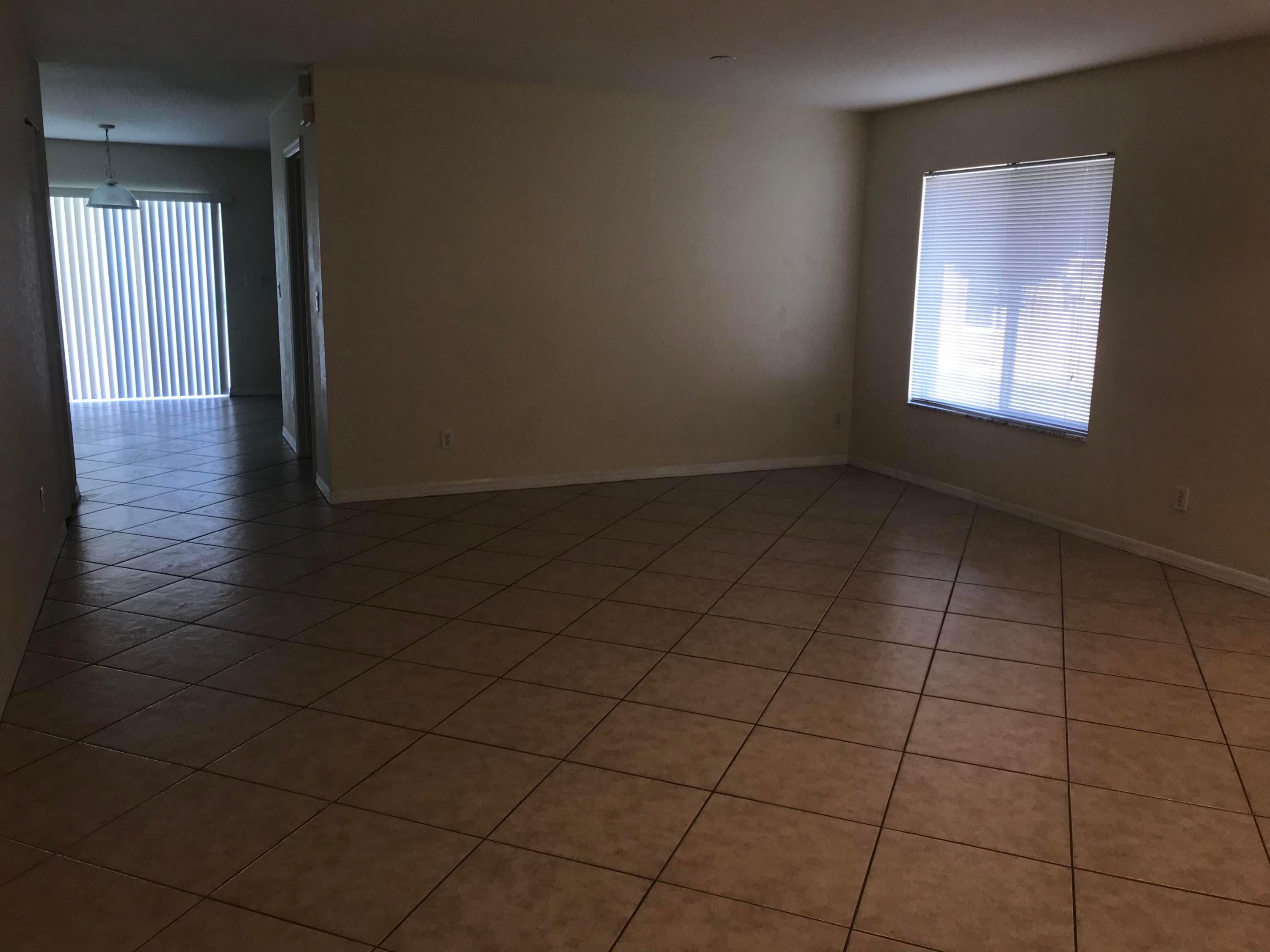 2098 SW Newport Isles Boulevard, Port St. Lucie, FL 34953 — photo 4 of 11