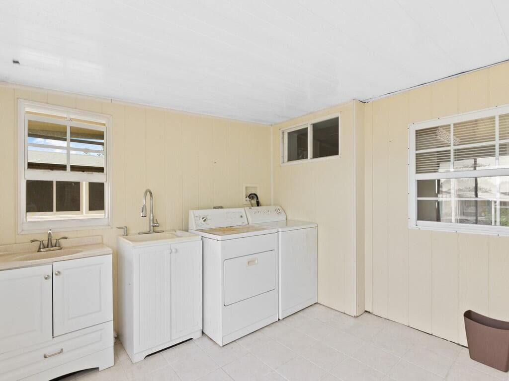 471 Tropical Isles Circle, Fort Pierce, FL 34982 — photo 18 of 22
