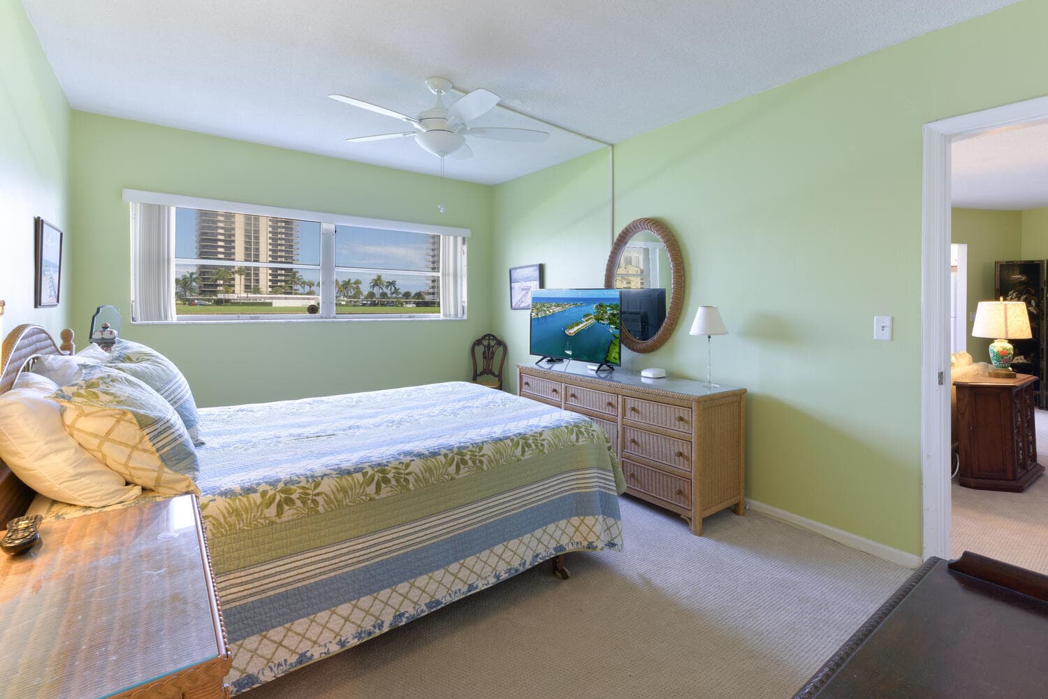 28 Yacht Club Drive 109, North Palm Beach, FL 33408 — photo 9 of 44