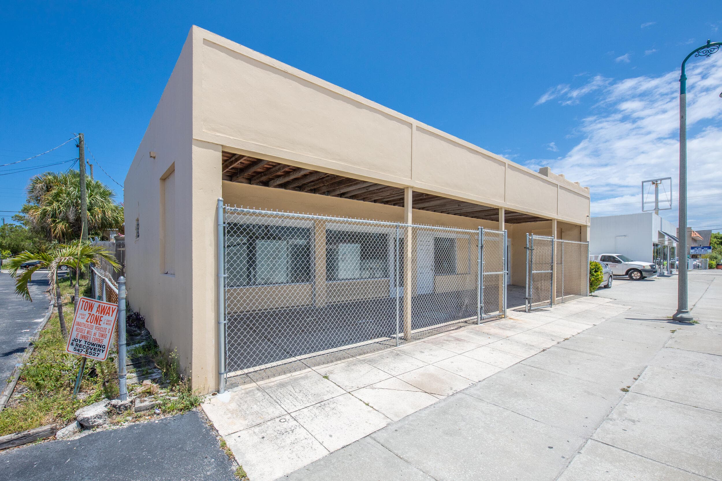 922 S Dixie Street, Lake Worth Beach, FL 33460 — photo 13 of 20