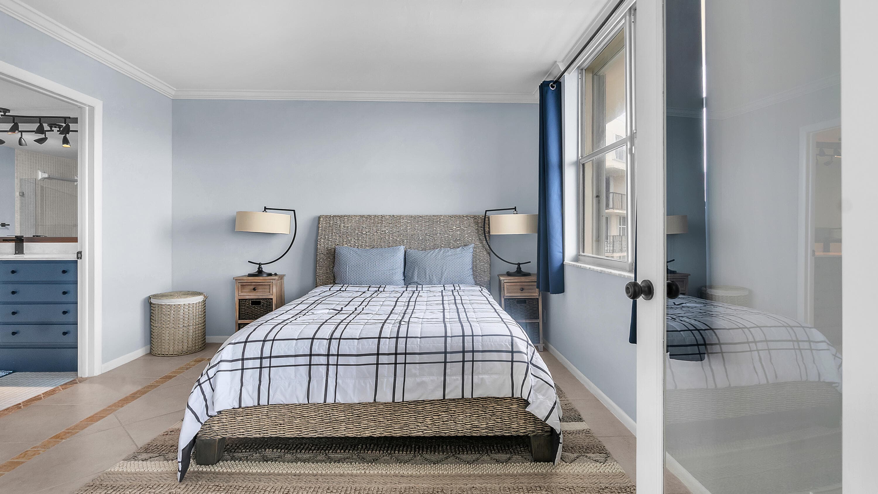 1801 S Flagler Drive 1804, West Palm Beach, FL 33401 — photo 12 of 31