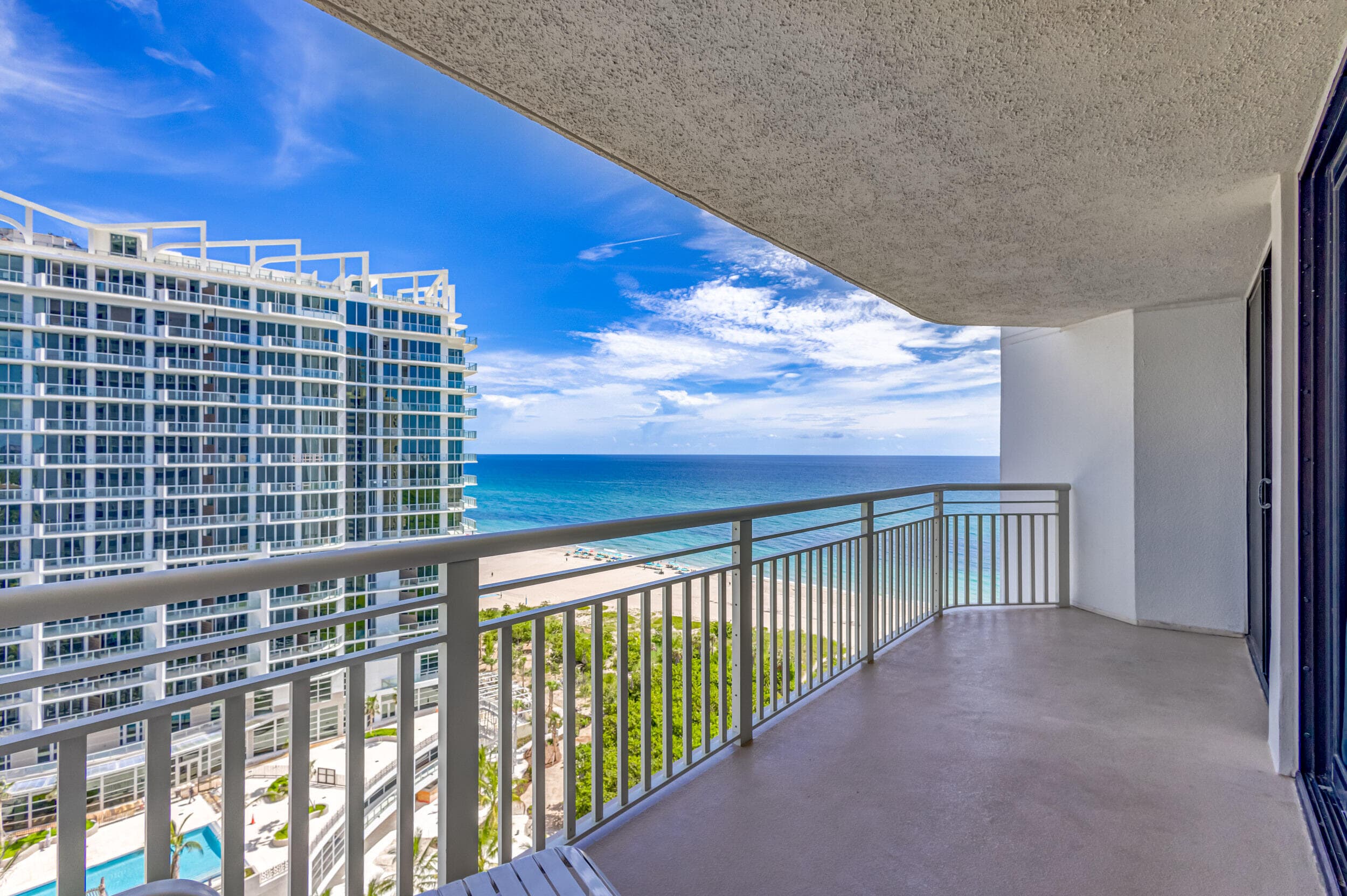 3000 N Ocean Drive 17 B, Singer Island, FL 33404 — photo 2 of 52