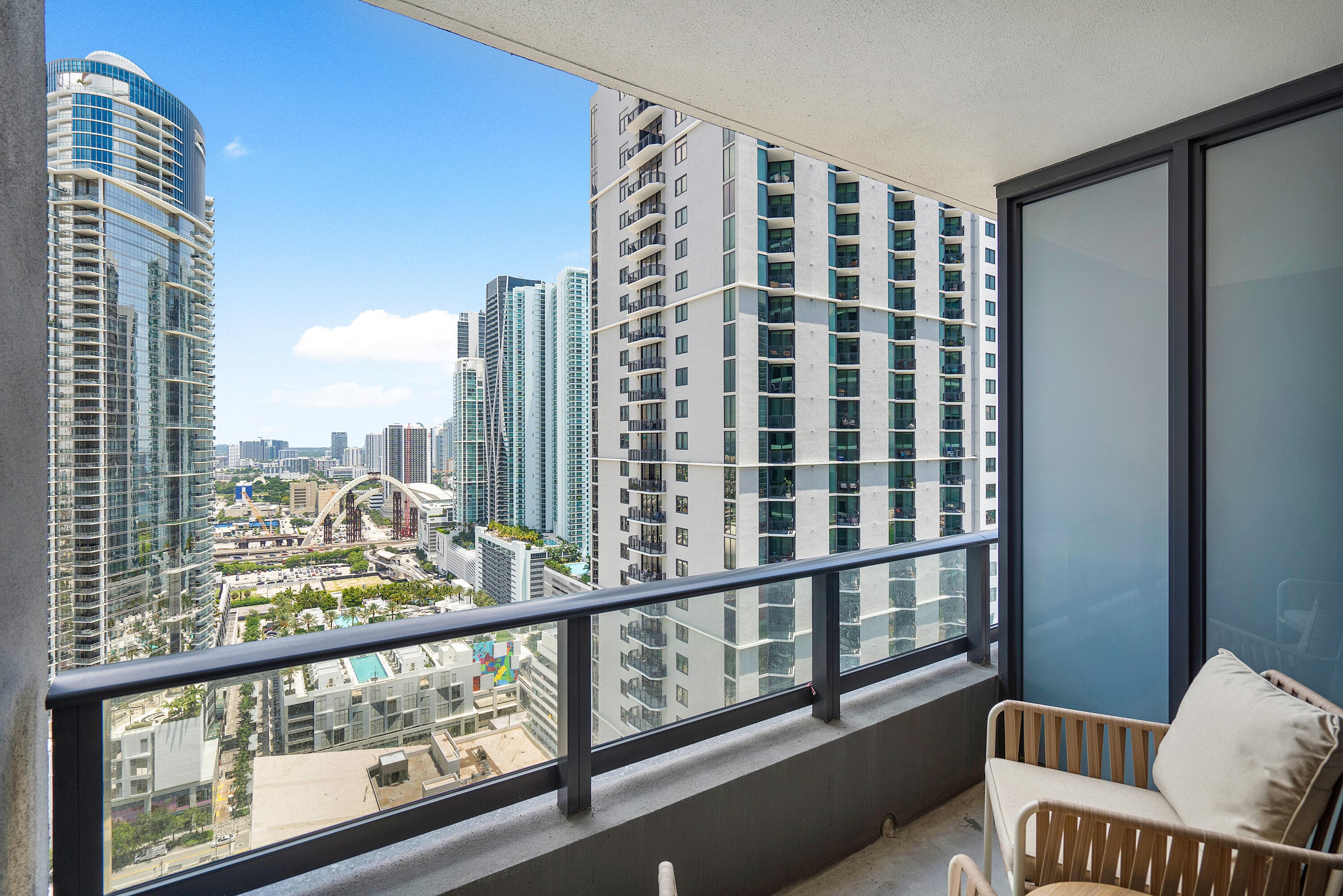 601 NE 1st Avenue 2809, Miami, FL 33132 — photo 24 of 61