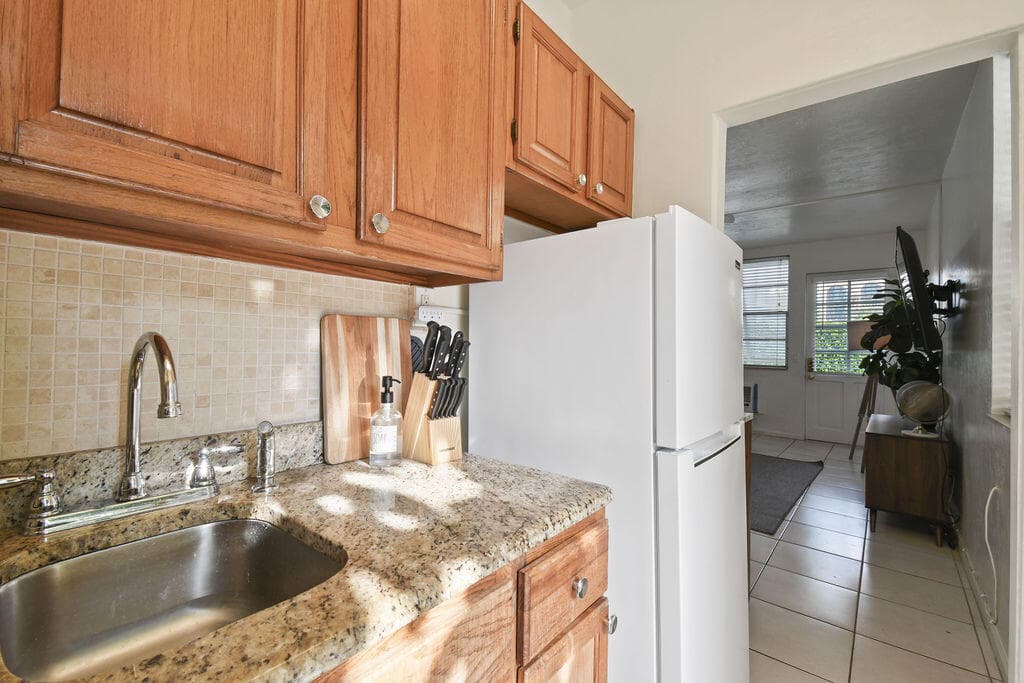172 N County Road, Palm Beach, FL 33480 — photo 18 of 49