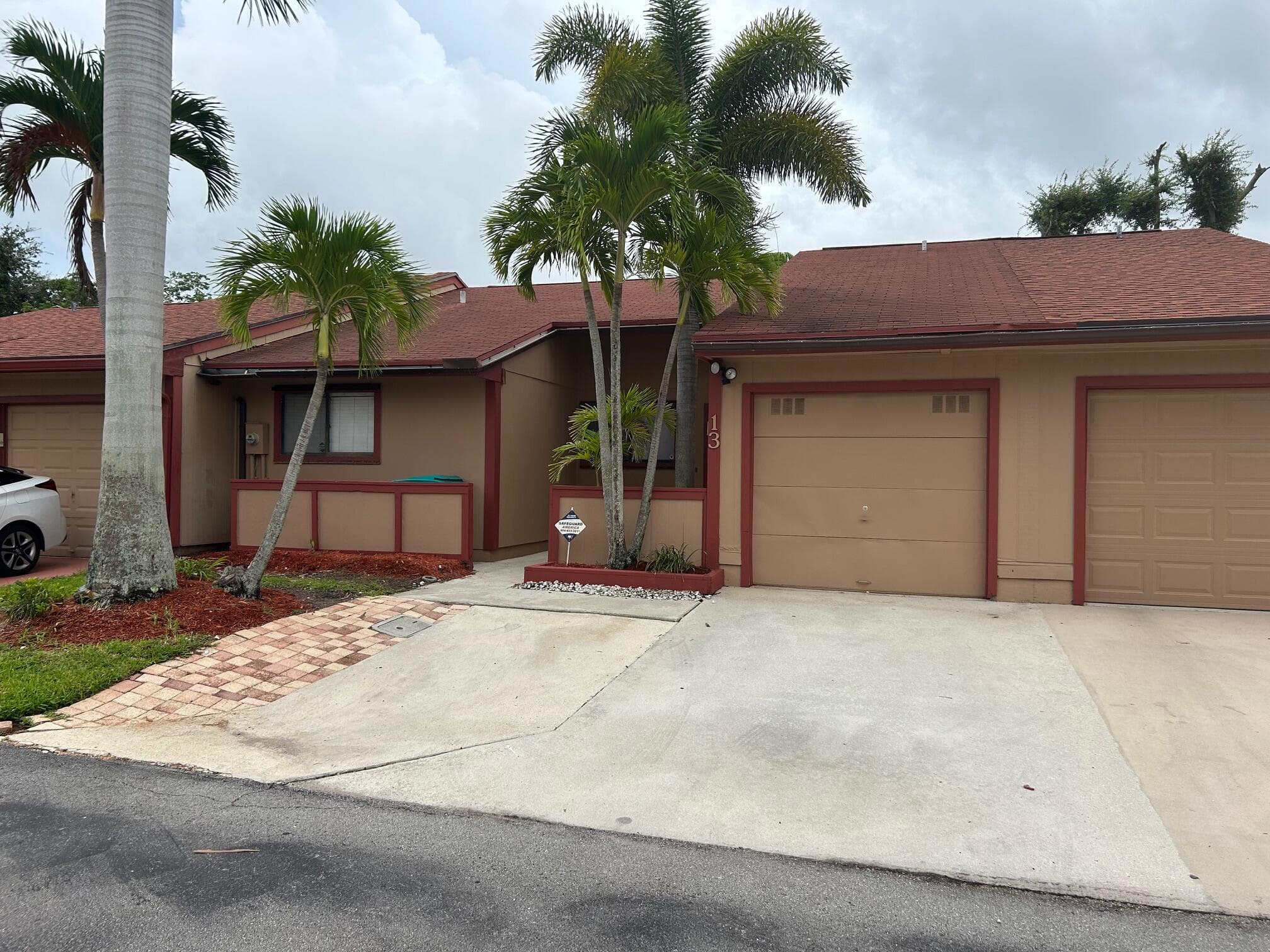 13 Farnworth Drive, Boynton Beach, FL 33426 — photo 1 of 10