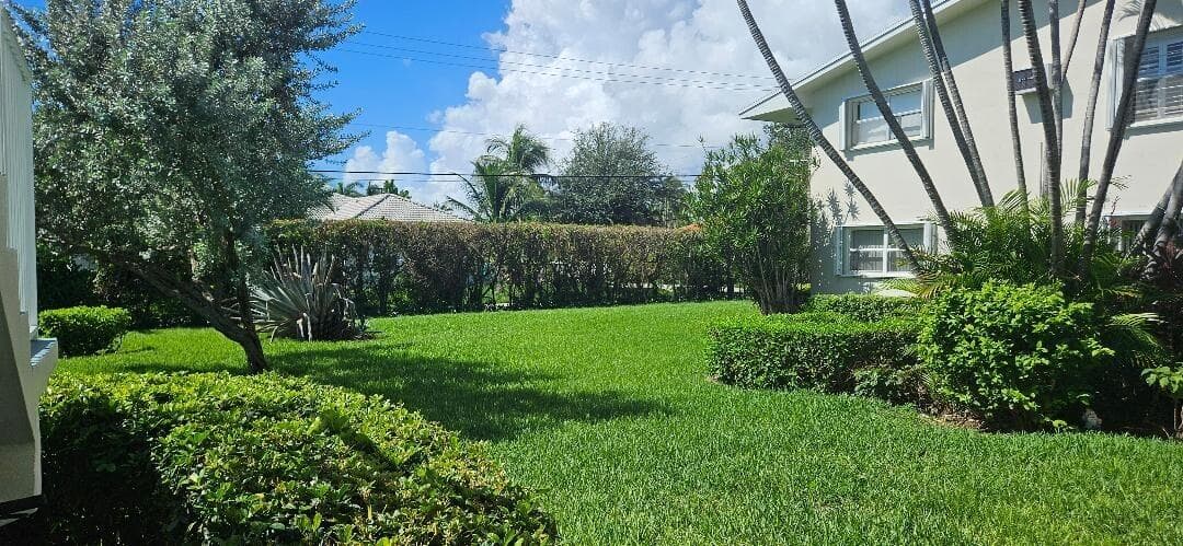 880 W Horizons 111, Boynton Beach, FL 33435 — photo 1 of 18