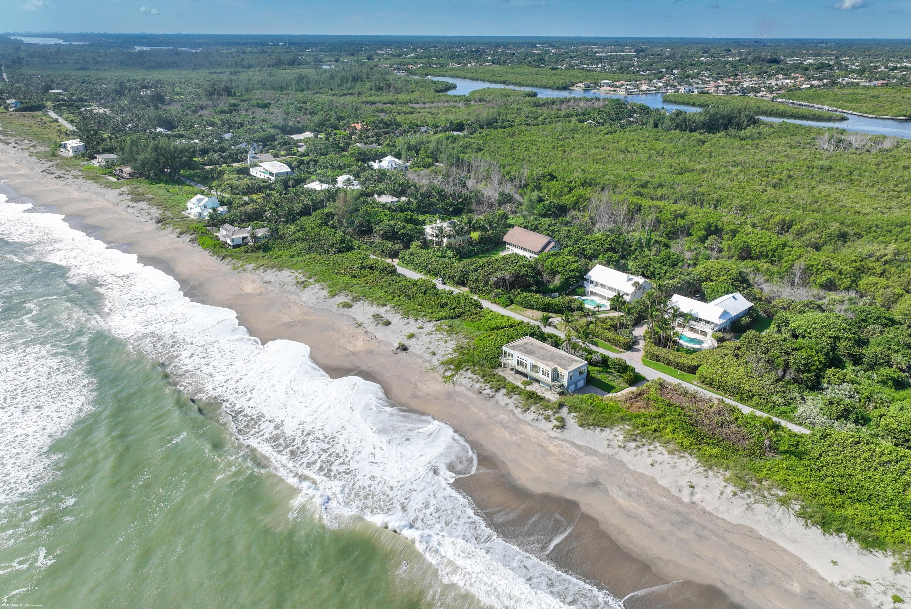 162 N Beach Road, Jupiter Island, FL 33455 — photo 10 of 73