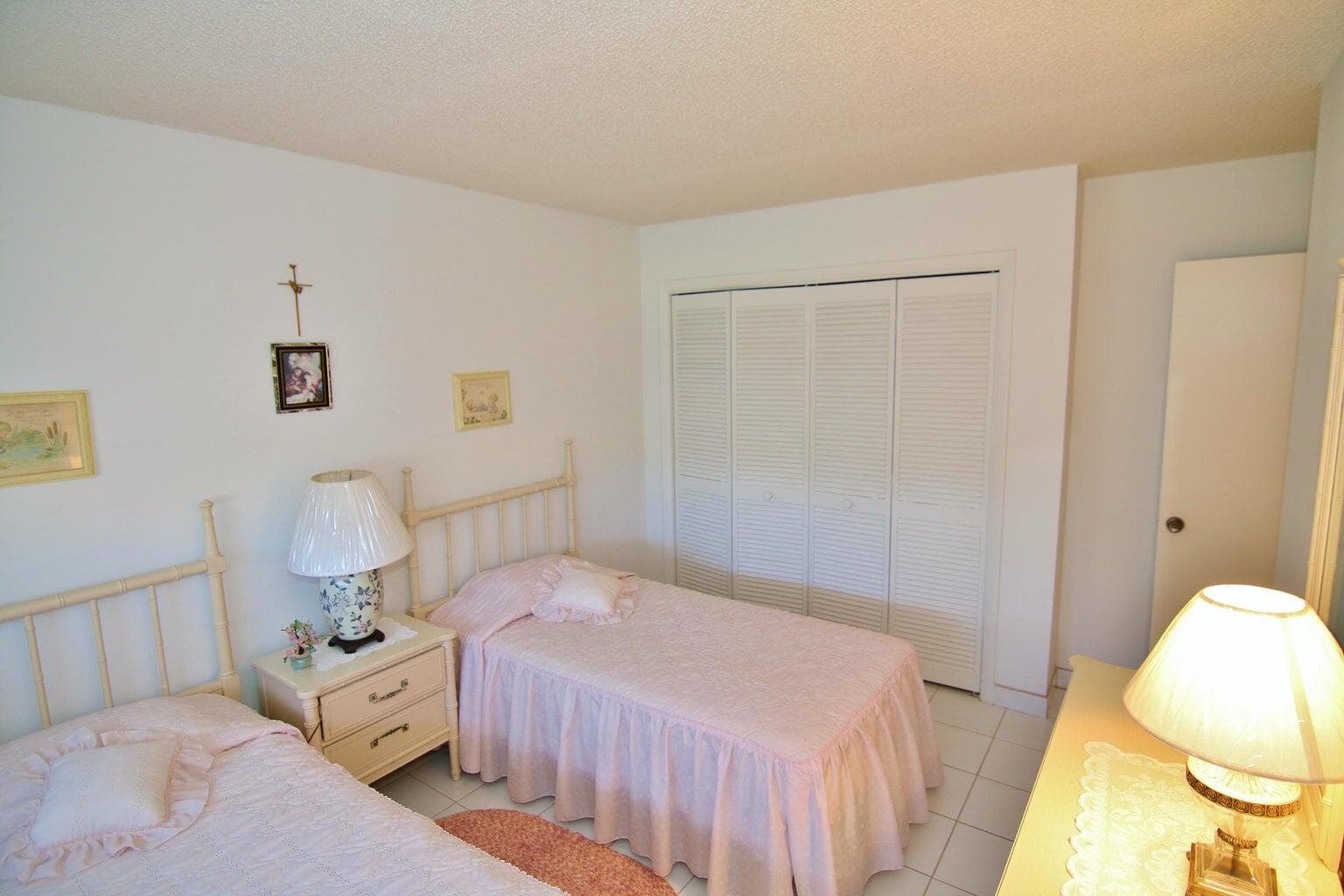 1753 3rd Avenue N 206, Lake Worth Beach, FL 33460 — photo 12 of 18