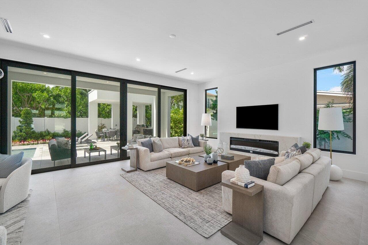 2737 NE 18th Street, Fort Lauderdale, FL 33305 — photo 10 of 38