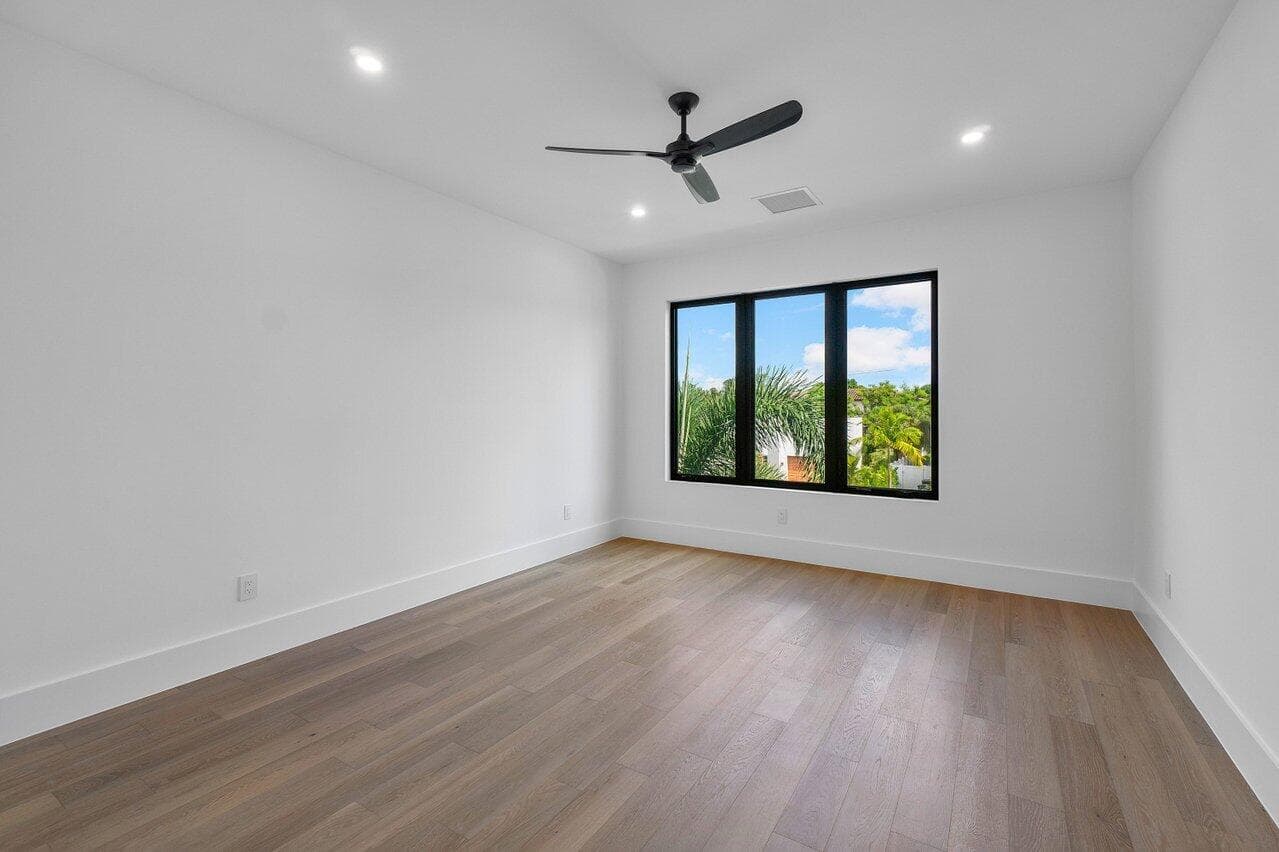 2737 NE 18th Street, Fort Lauderdale, FL 33305 — photo 21 of 38