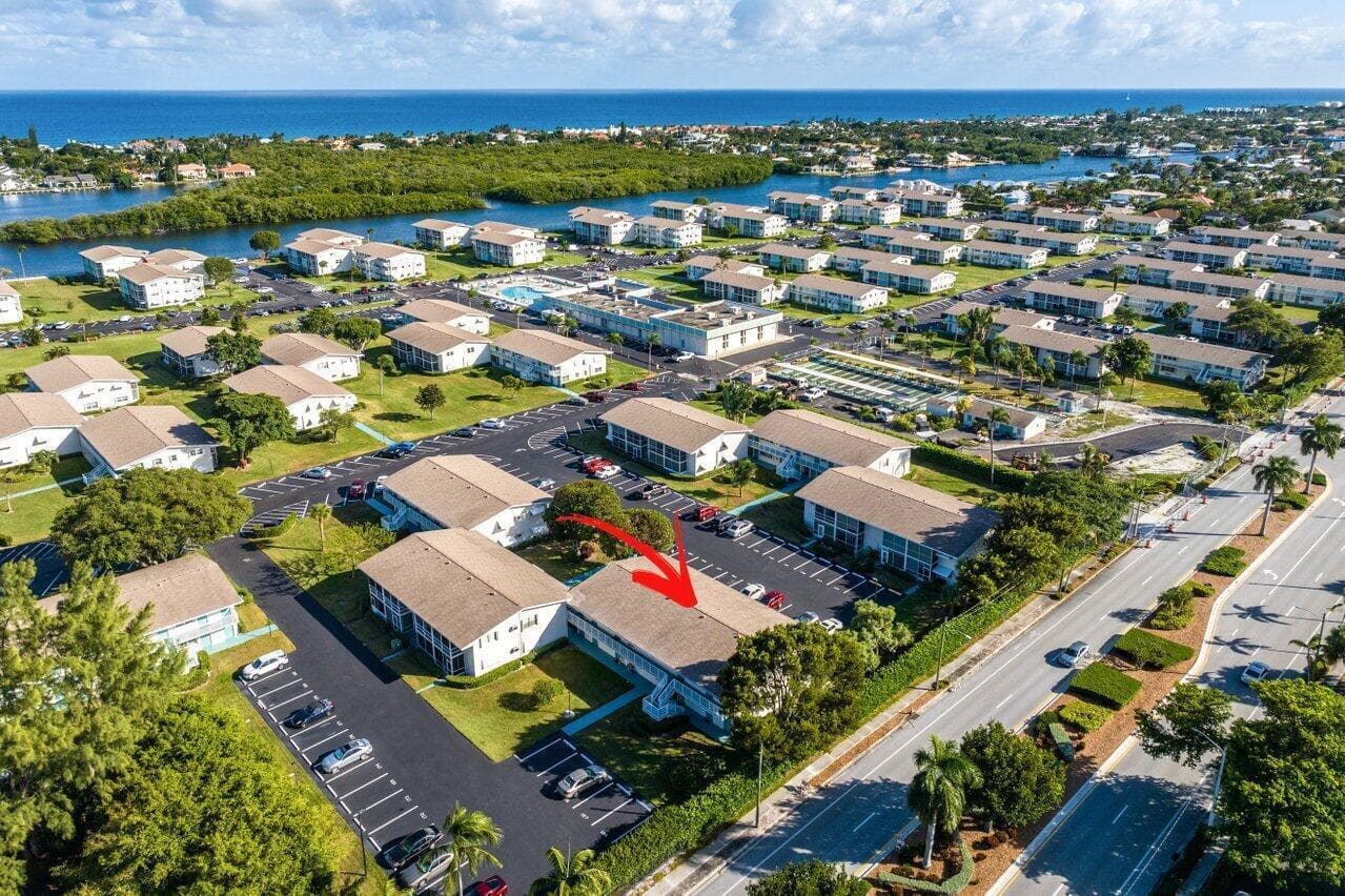 340 Horizons W 102, Boynton Beach, FL 33435 — photo 18 of 33