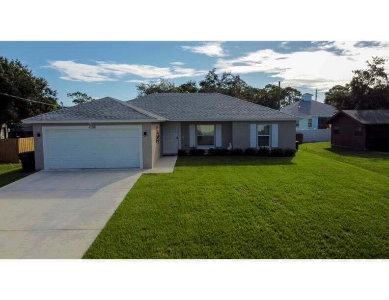 6106 Bamboo Drive, Fort Pierce, FL 34982 — photo 2 of 33