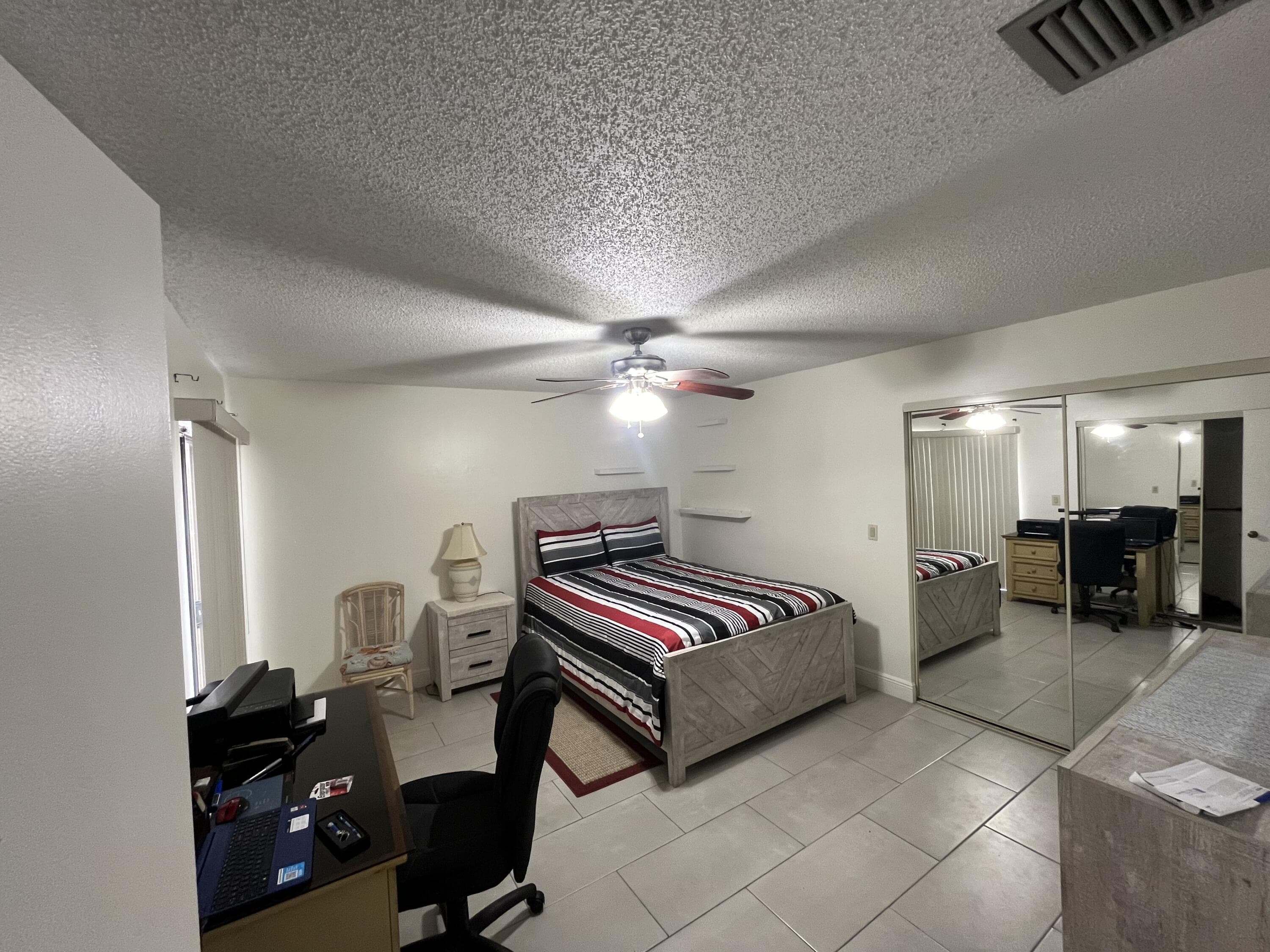 172 Meadows Drive, Boynton Beach, FL 33436 — photo 8 of 15