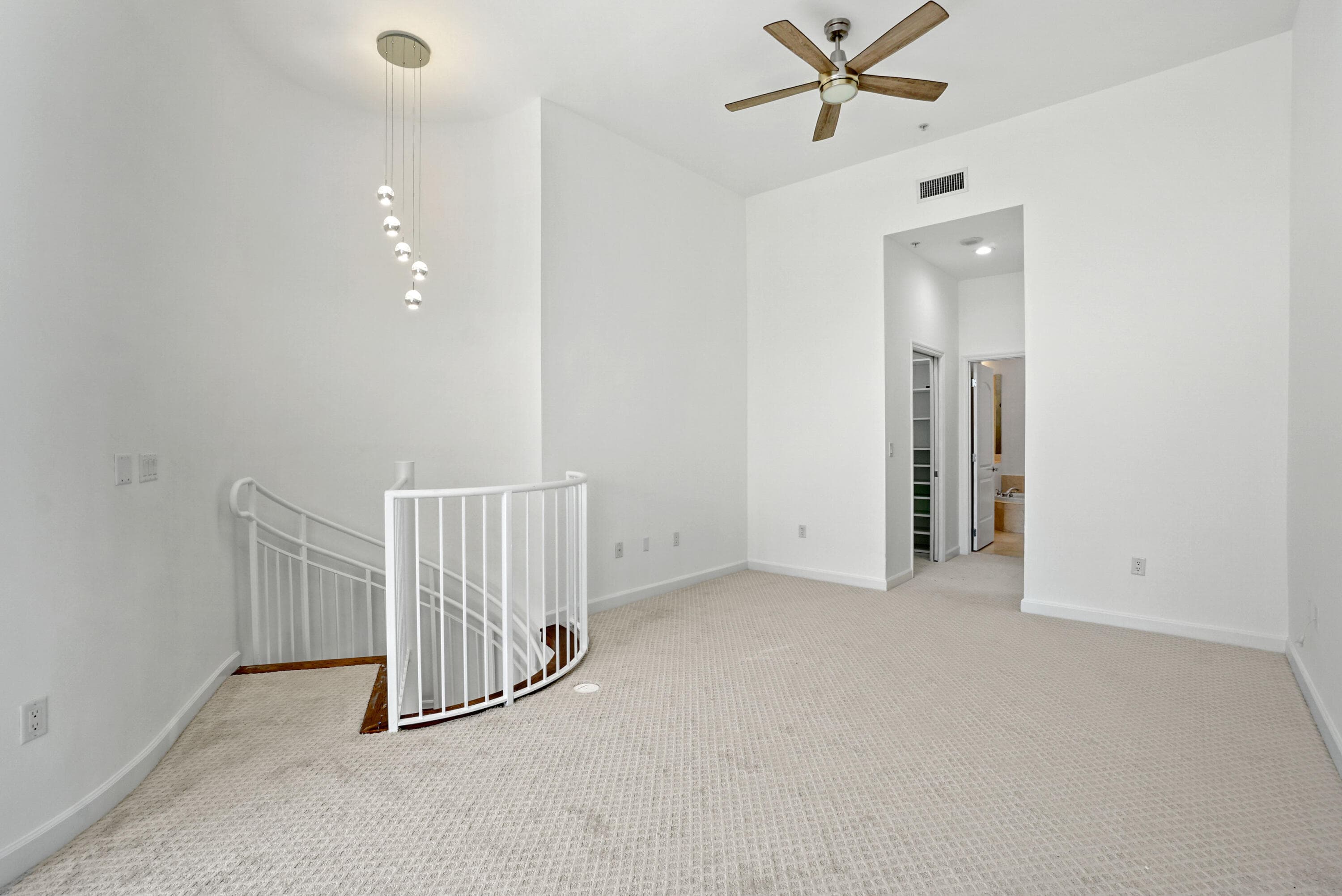 801 S Olive Avenue 211, West Palm Beach, FL 33401 — photo 14 of 34