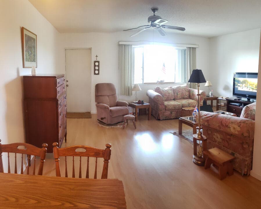 3300 Springdale Boulevard 306, Palm Springs, FL 33461 — photo 9 of 40