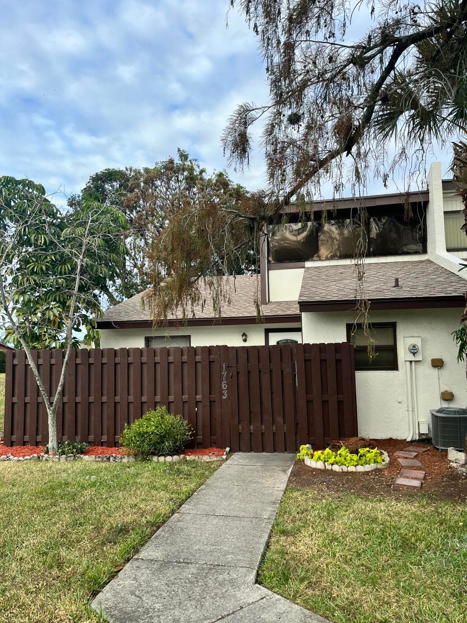 1763 Abbey Road, West Palm Beach, FL 33415 — photo 1 of 13