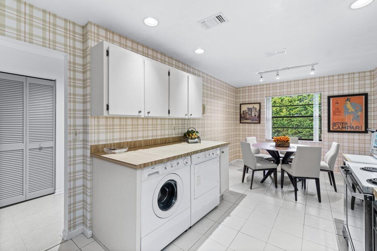 20 Westgate Lane B, Boynton Beach, FL 33436 — photo 16 of 46
