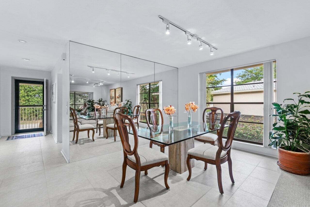 20 Westgate Lane B, Boynton Beach, FL 33436 — photo 3 of 46