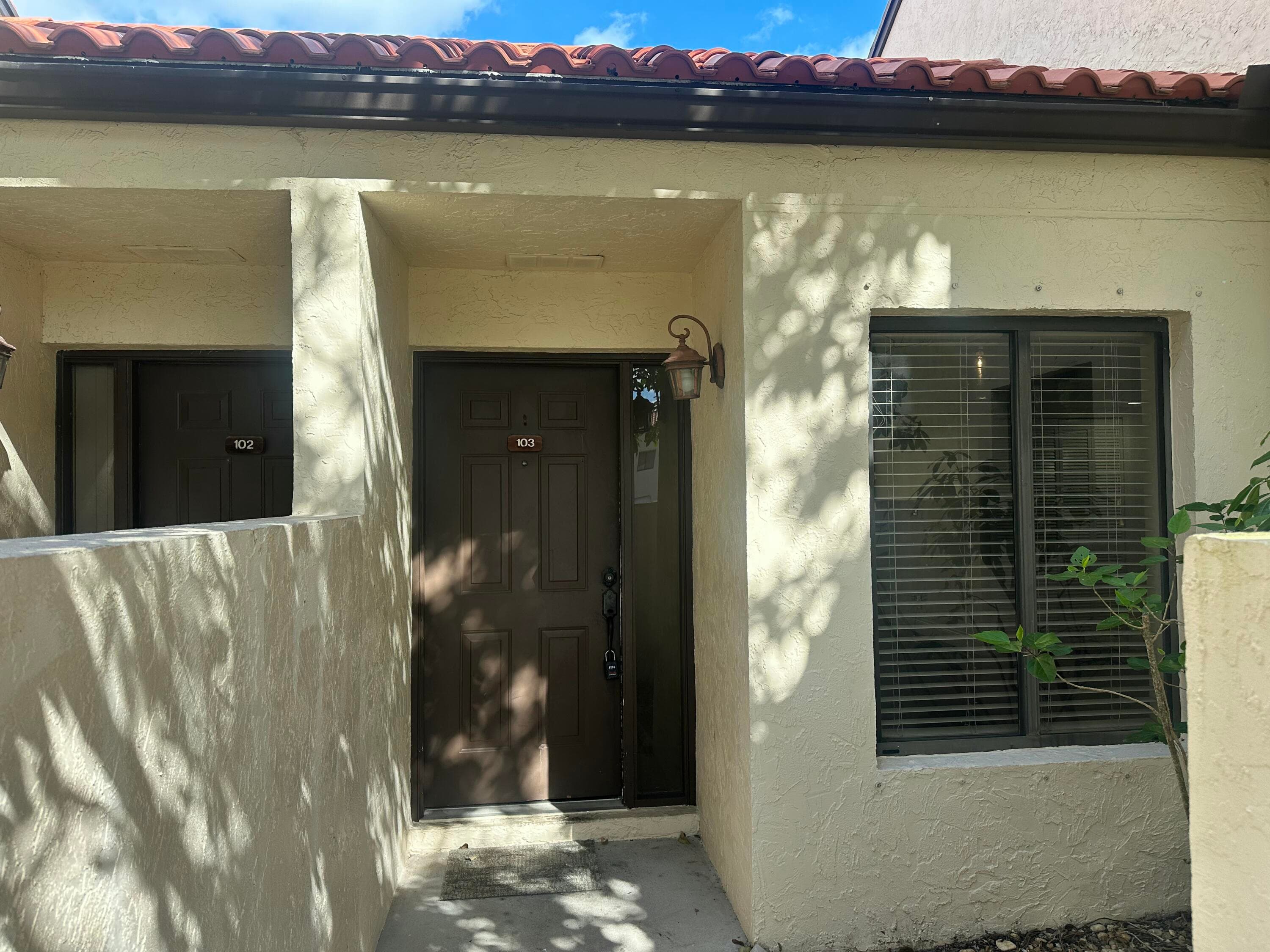 8 Via De Casas Sur 103, Boynton Beach, FL 33426 — photo 3 of 24
