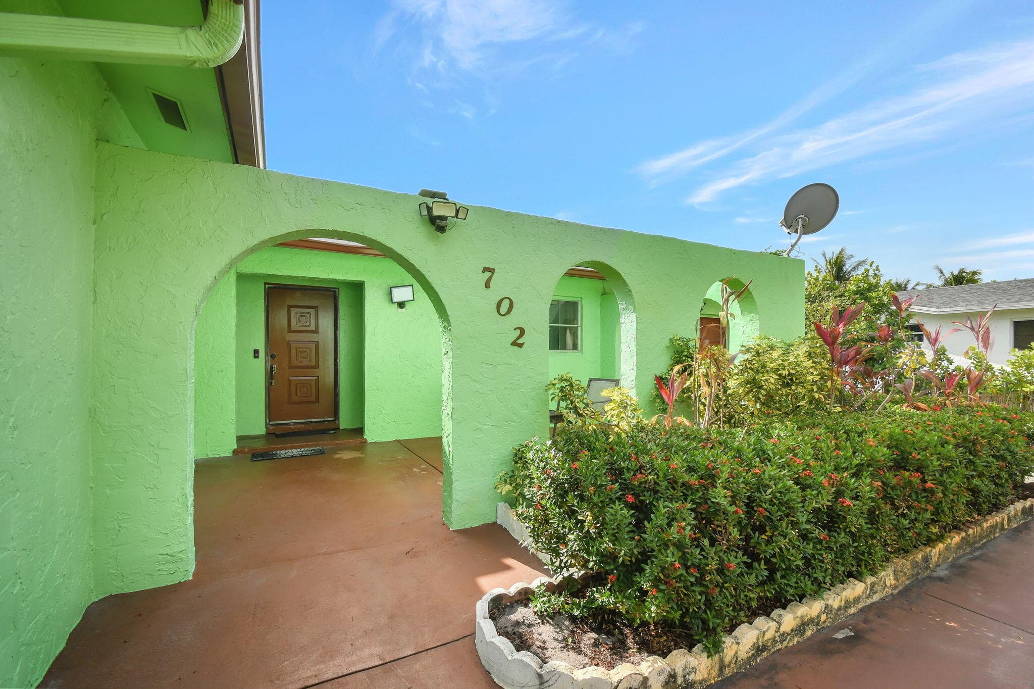 702 SW 23rd Terrace, Boynton Beach, FL 33435 — photo 3 of 26