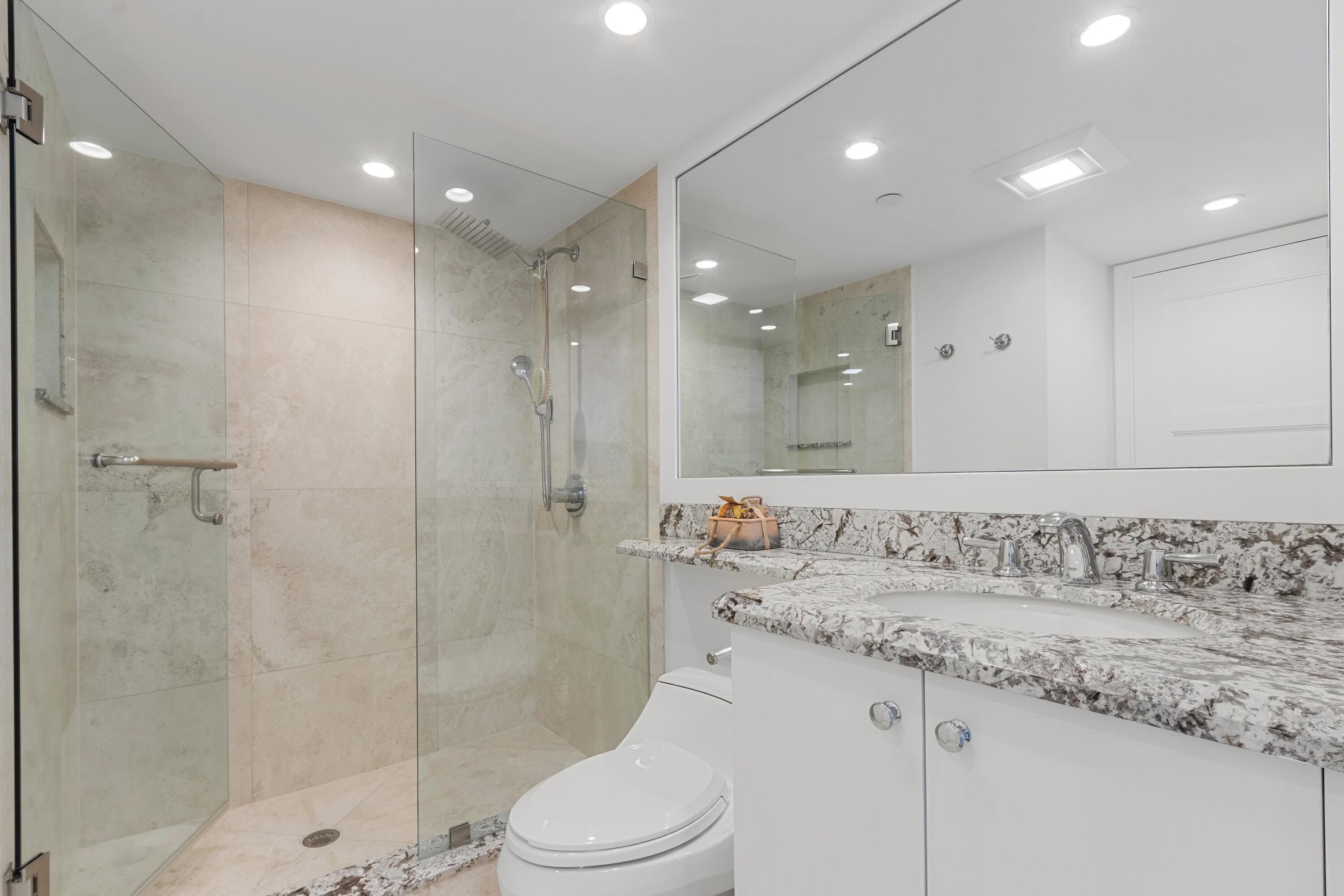 250 S Ocean 4e Boulevard 4-e, Boca Raton, FL 33432 — photo 23 of 63