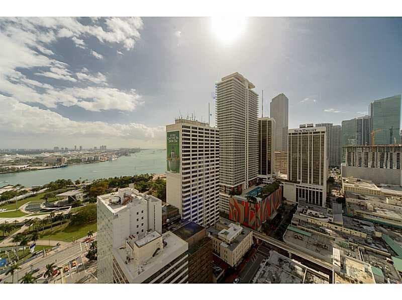 253 NE 2nd Street 2710, Miami, FL 33132 — photo 14 of 42