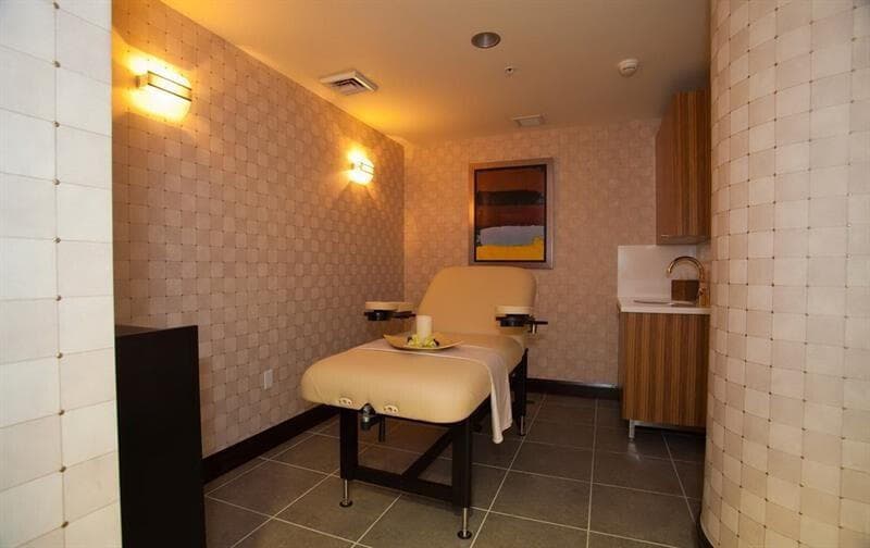 253 NE 2nd Street 2710, Miami, FL 33132 — photo 35 of 42