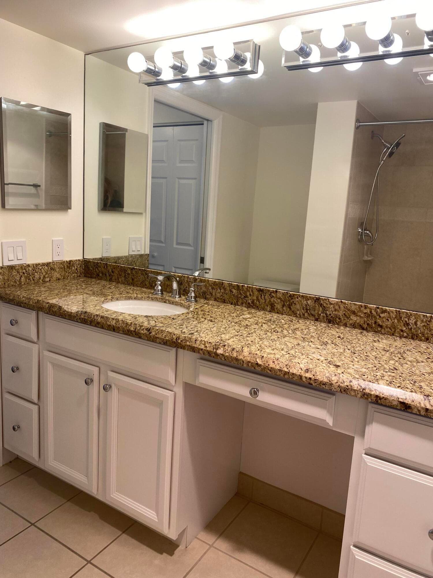 17 Royal Palm Way 305, Boca Raton, FL 33432 — photo 11 of 22